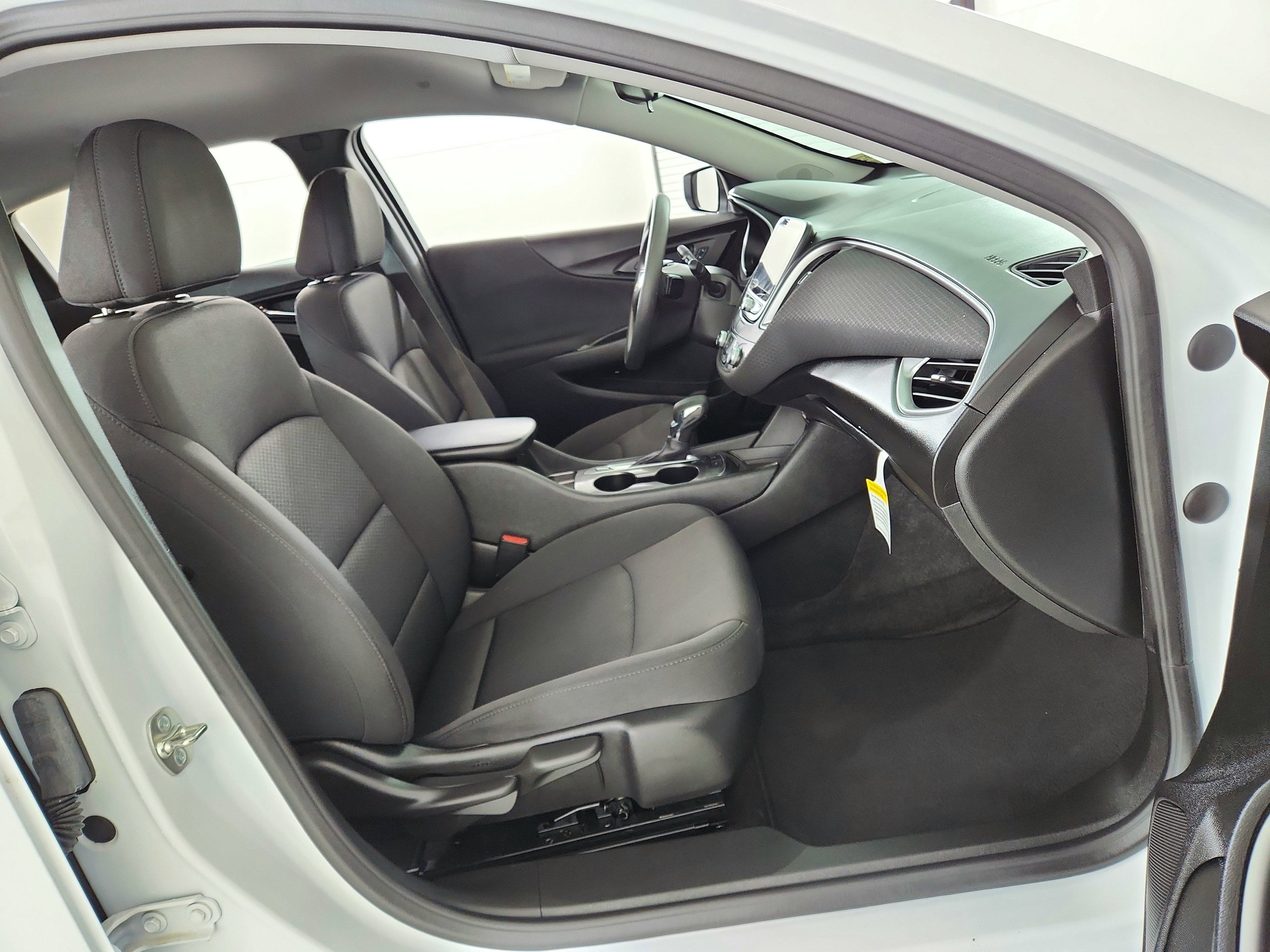 2024 Chevrolet Malibu LS