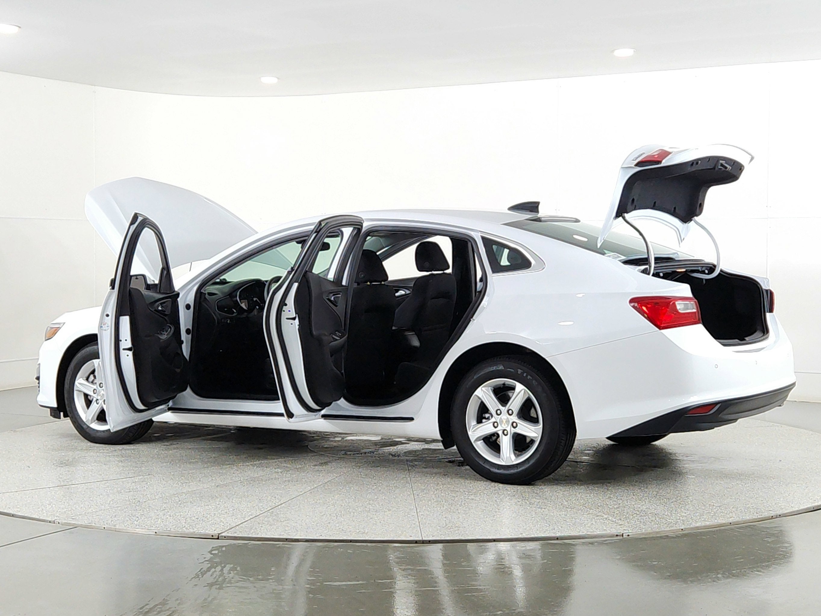 2024 Chevrolet Malibu LS