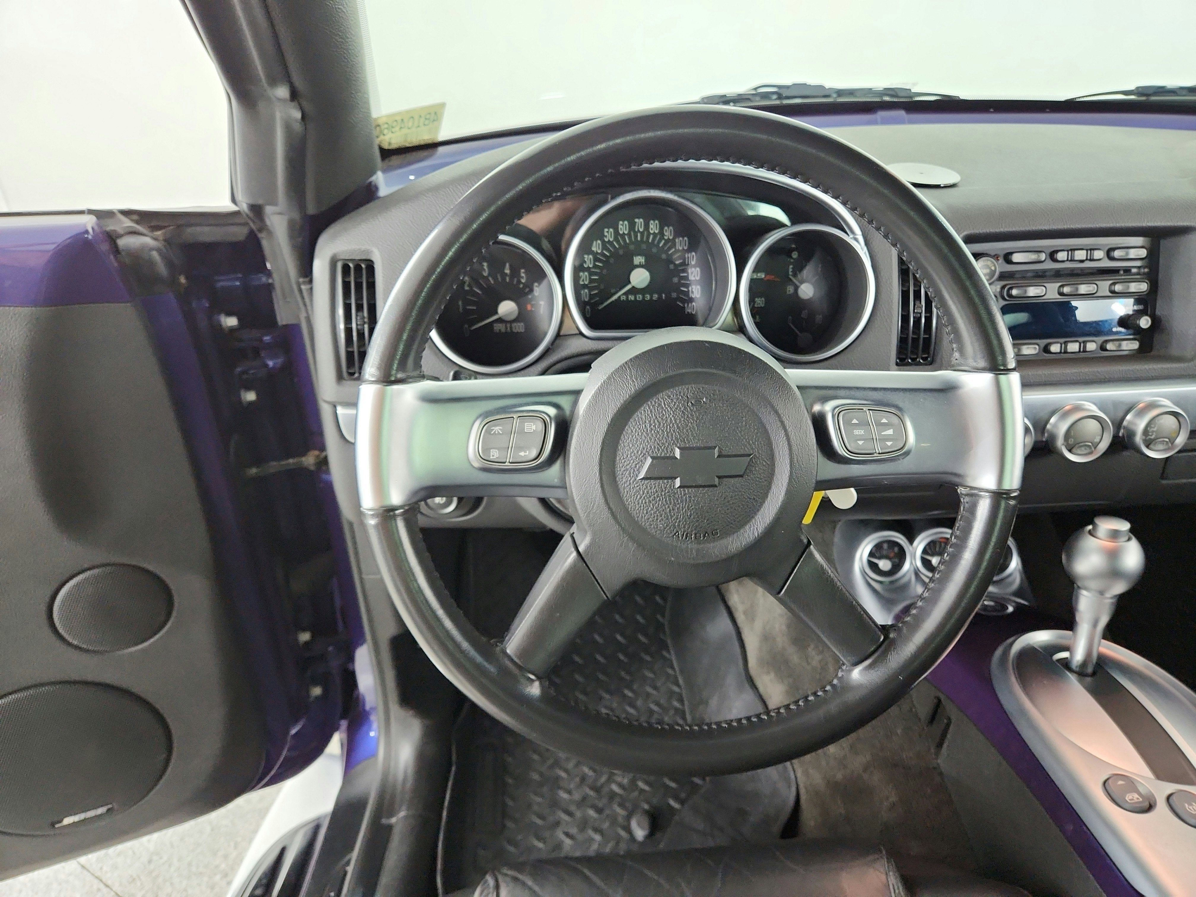 2004 Chevrolet SSR LS