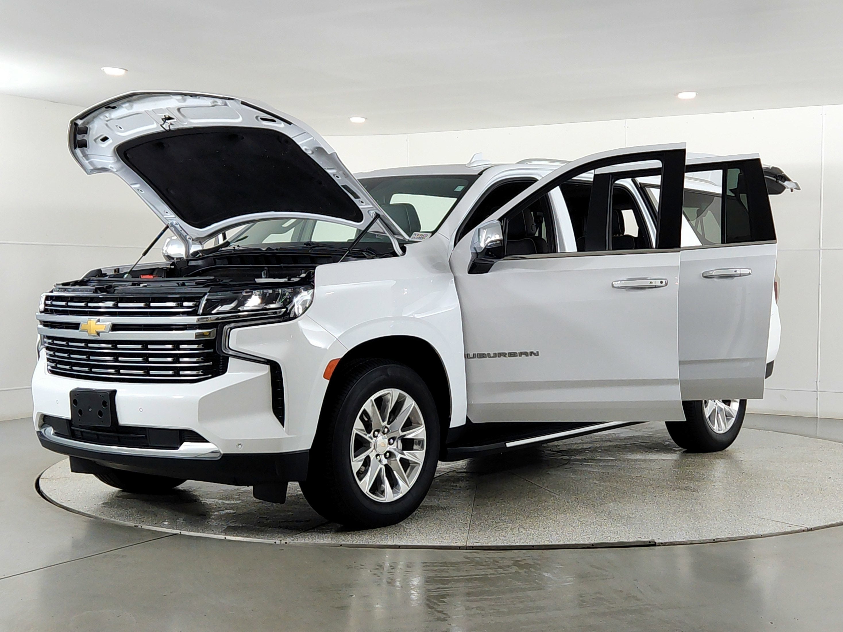 2023 Chevrolet Suburban Premier