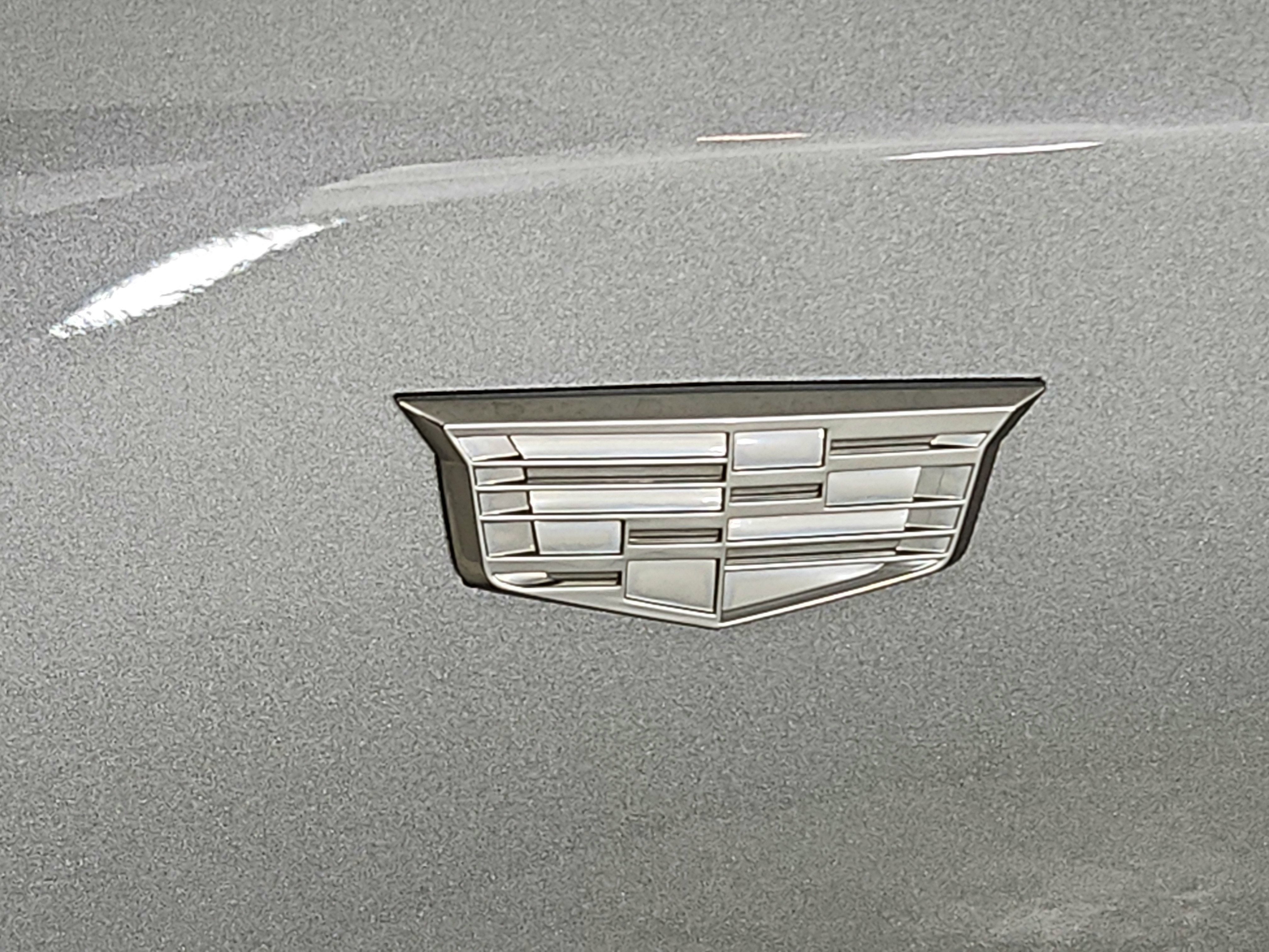 2023 Cadillac XT4 AWD Premium Luxury