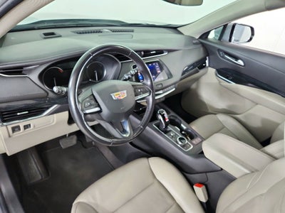 2023 Cadillac XT4 AWD Premium Luxury