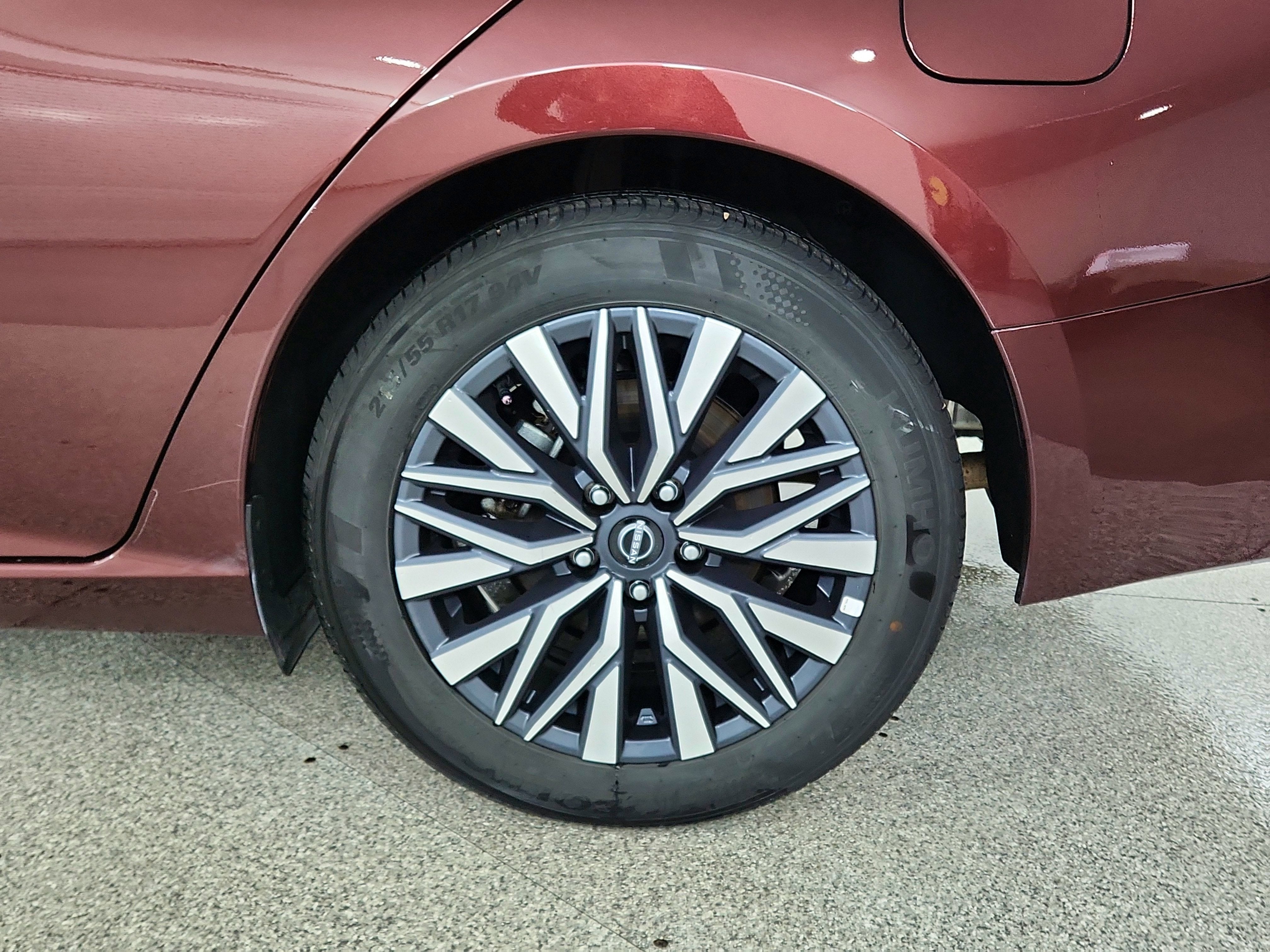 2025 Nissan Altima SV