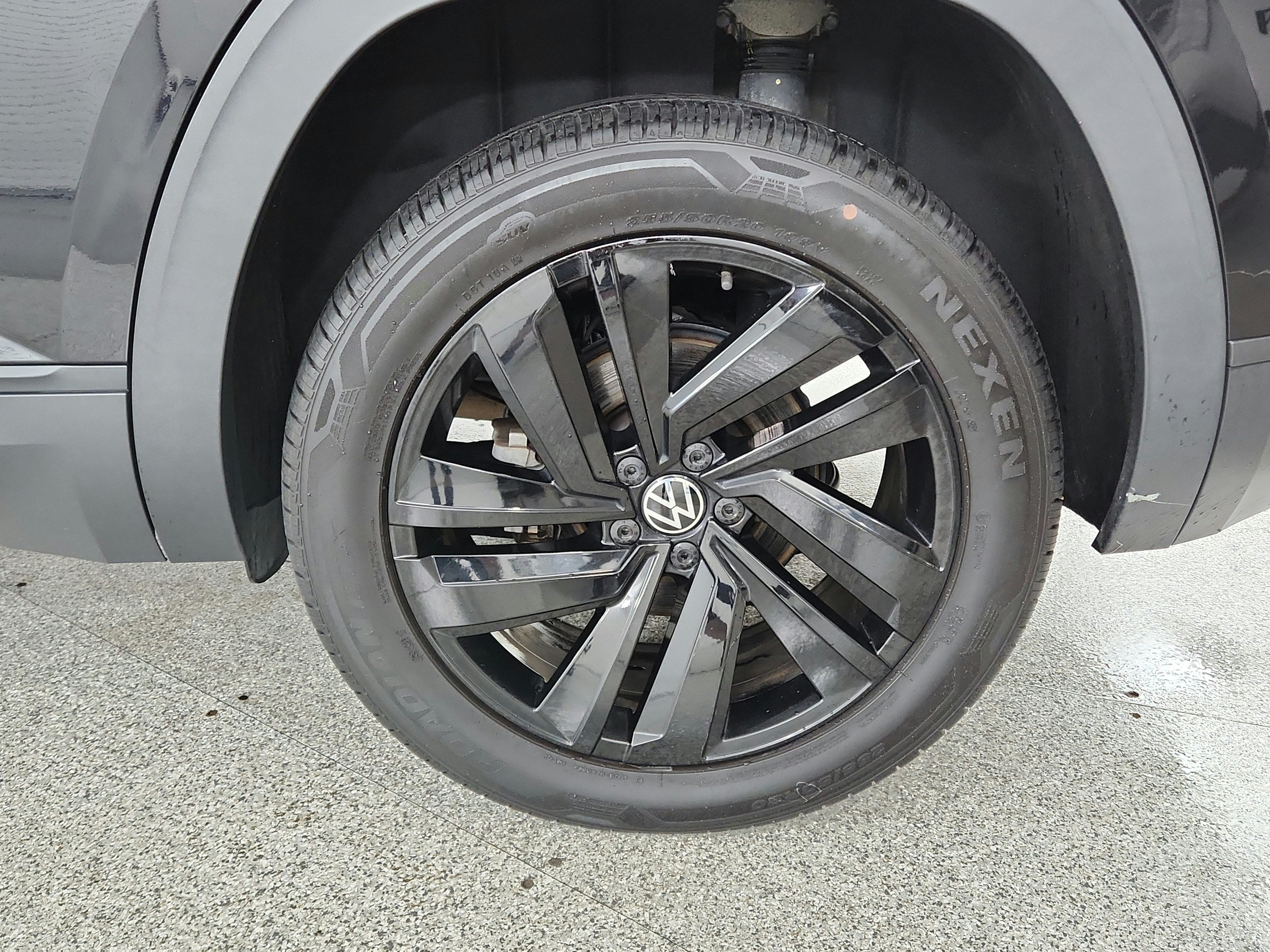 2021 Volkswagen Atlas Cross Sport 2.0T SE w/Technology FWD