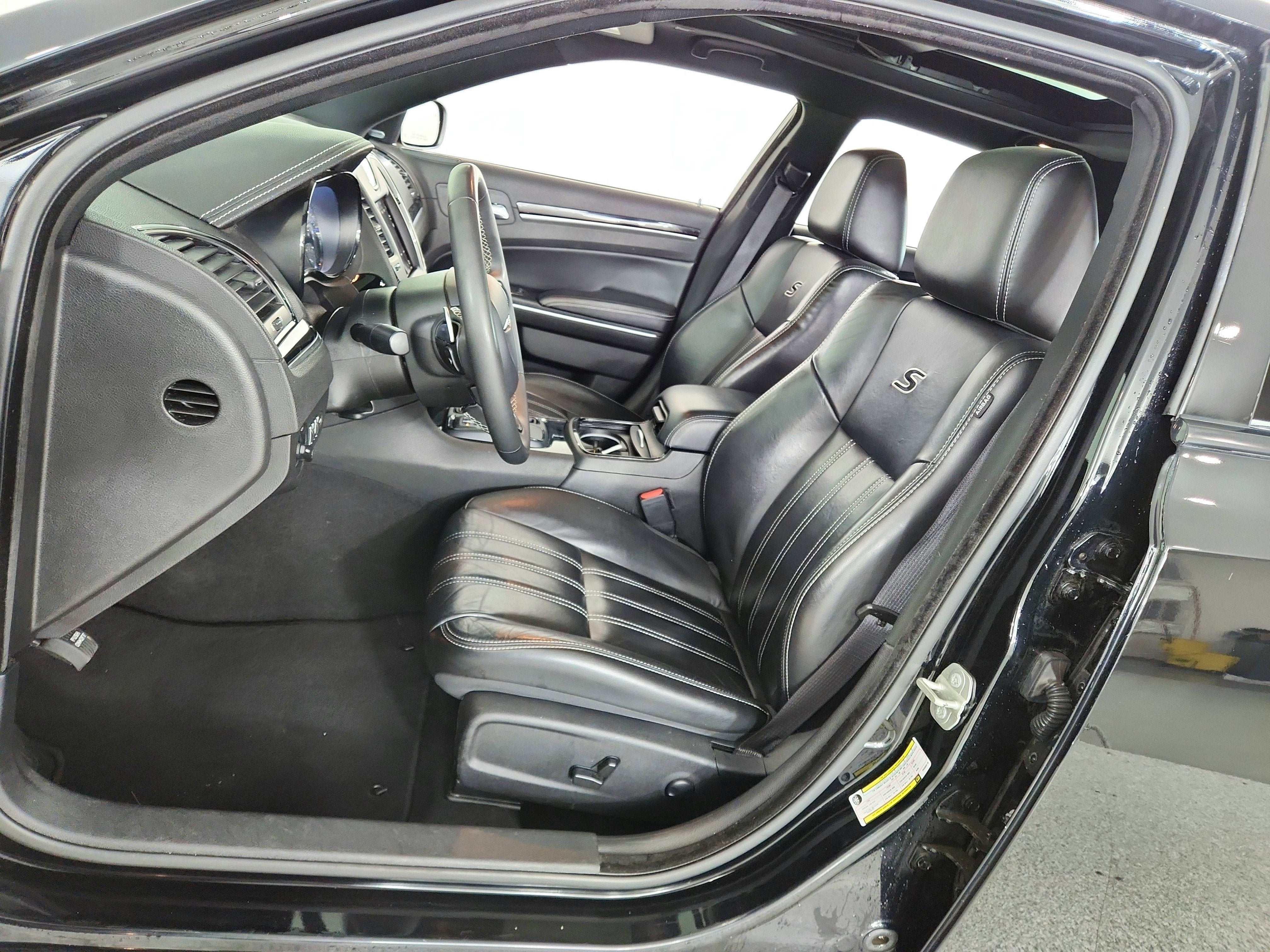 2023 Chrysler 300 300S