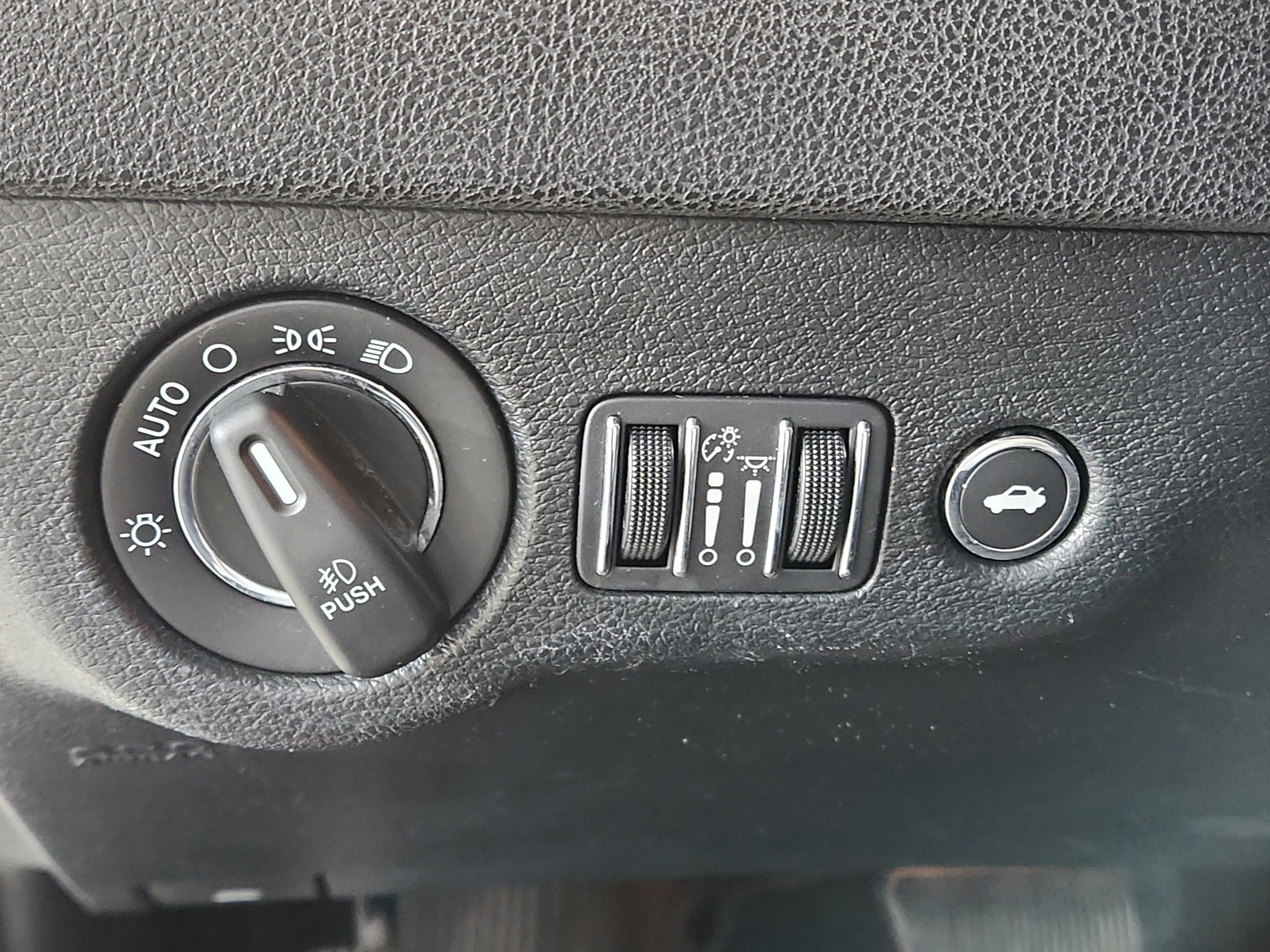 2018 Chrysler 300 300S