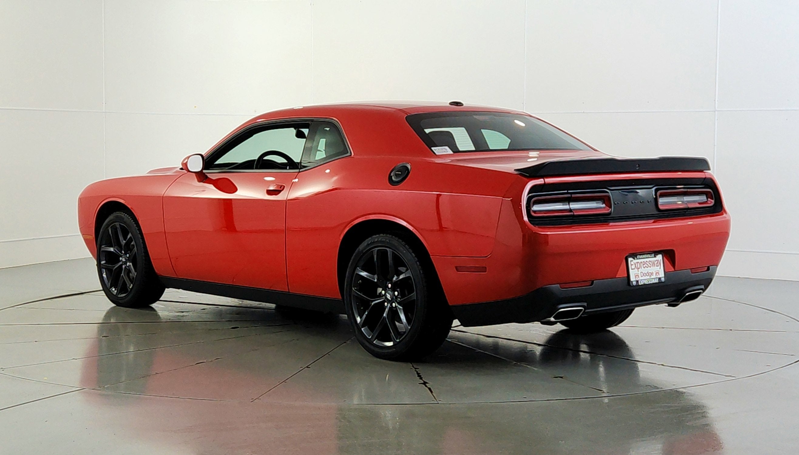 2022 Dodge Challenger SXT