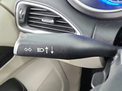 2023 Chrysler Pacifica Touring L FWD