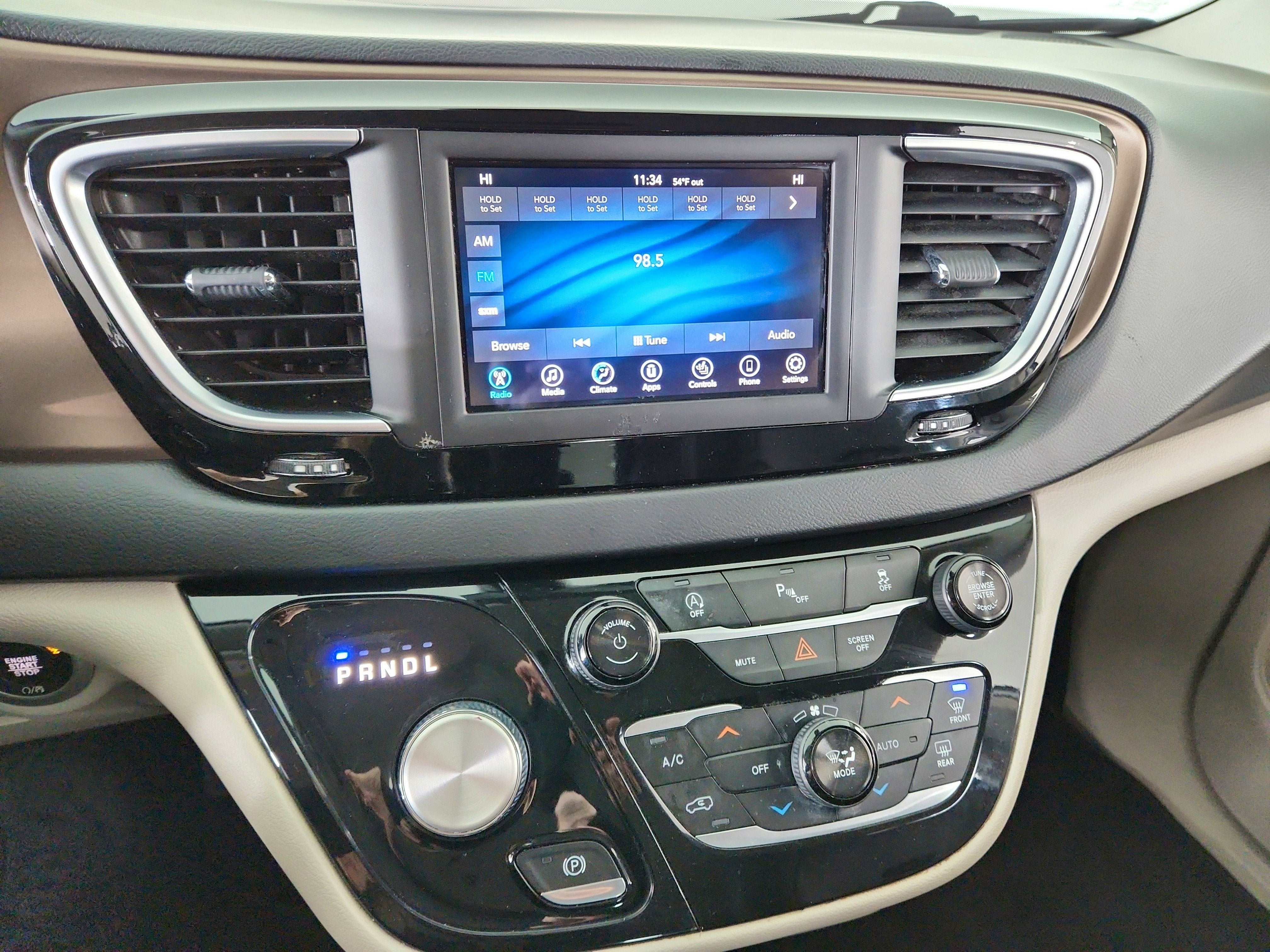 2018 Chrysler Pacifica Touring L