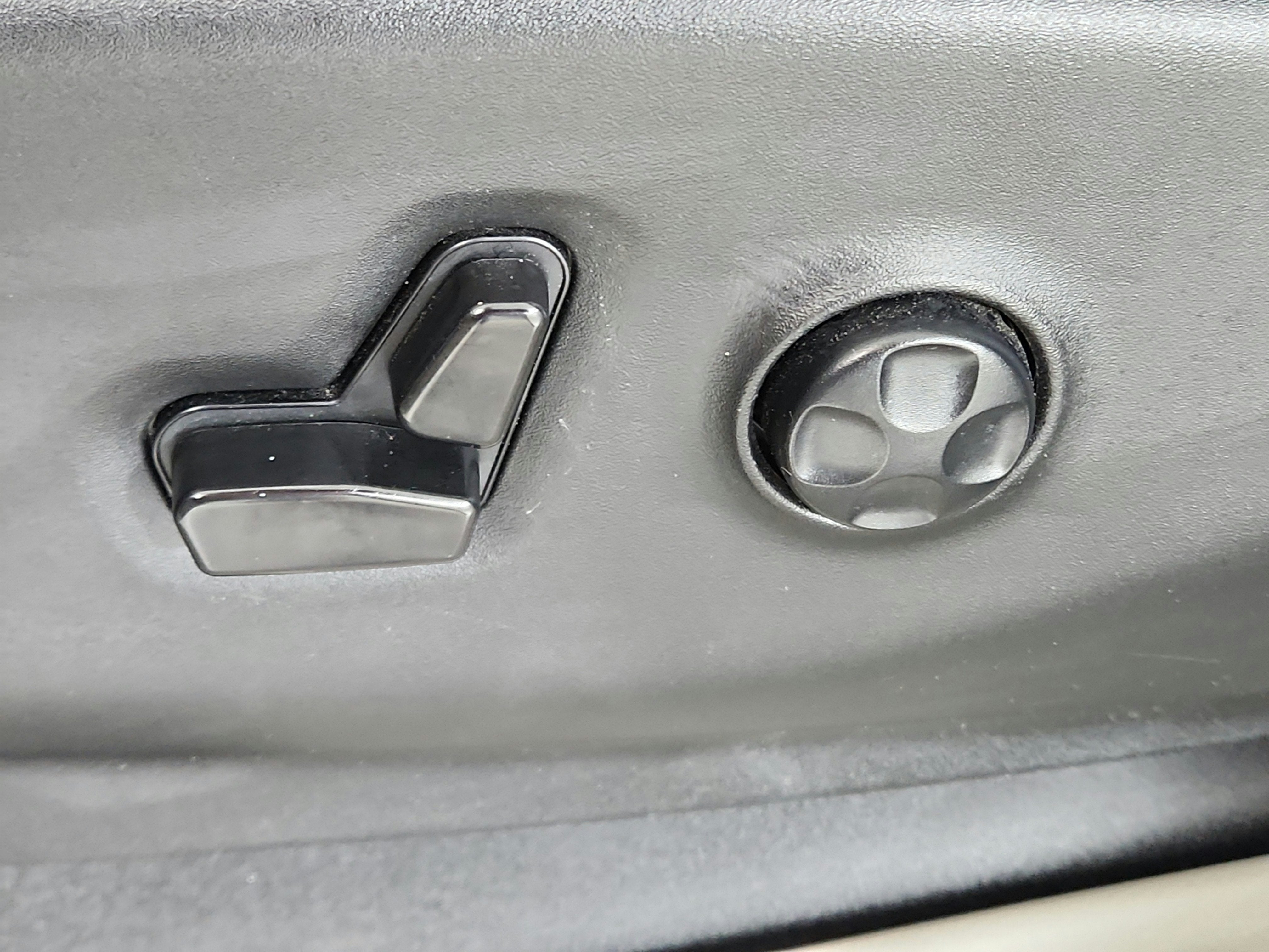 2023 Chrysler Pacifica Touring L FWD