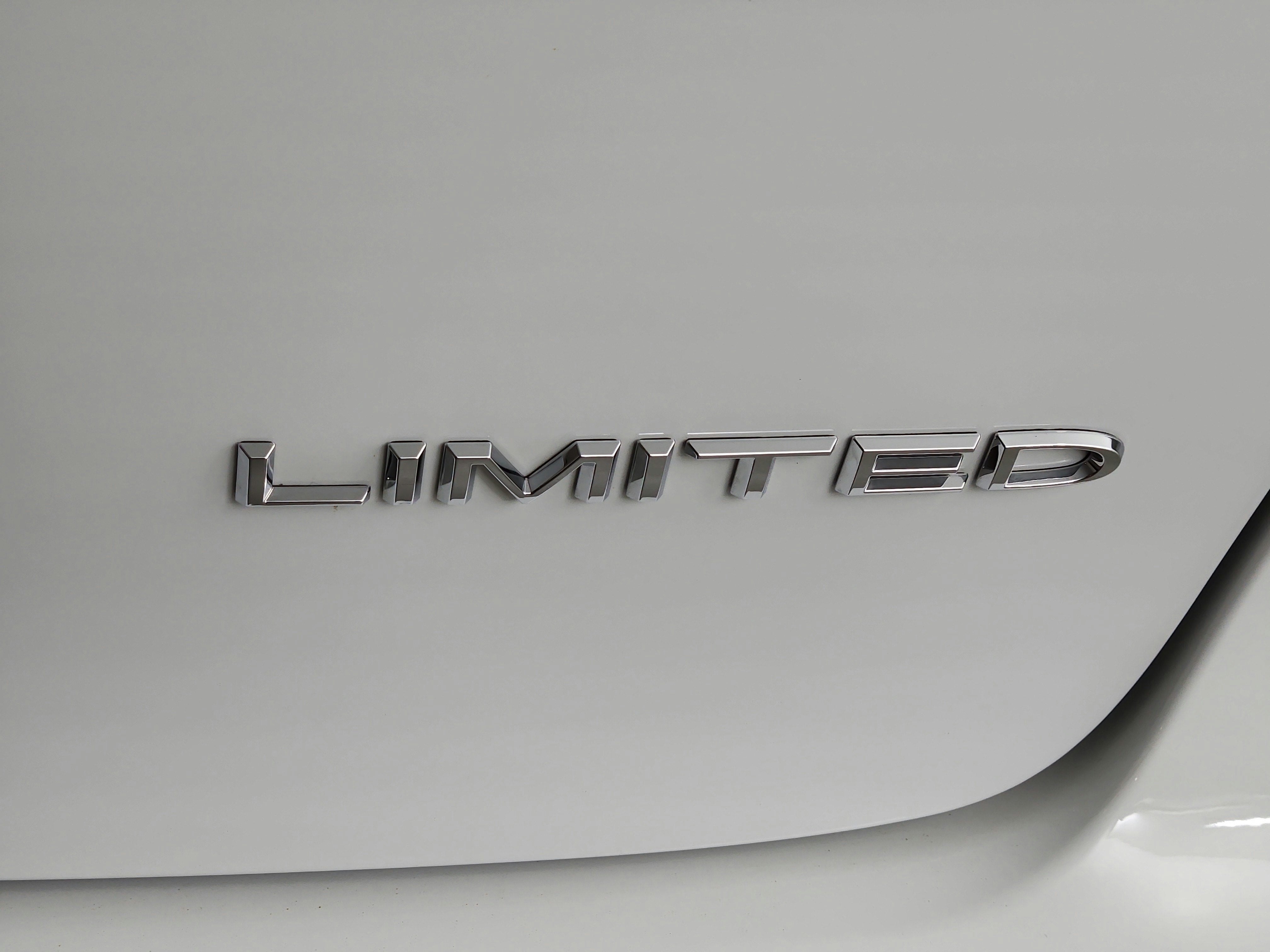 2026 Chrysler Pacifica Limited