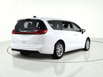 2026 Chrysler Pacifica Limited