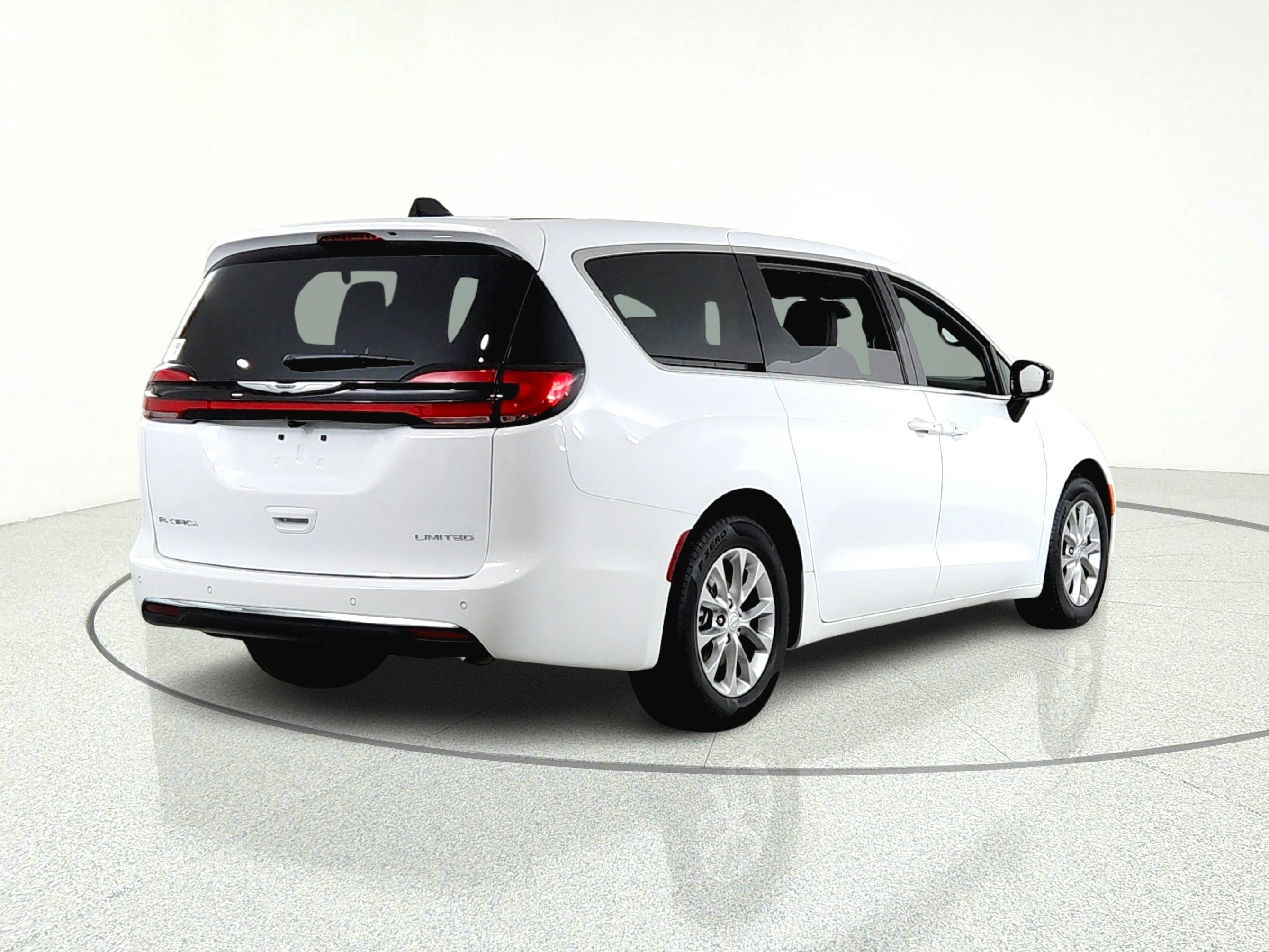 2026 Chrysler Pacifica Limited