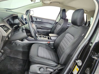 2023 Ford Edge SE