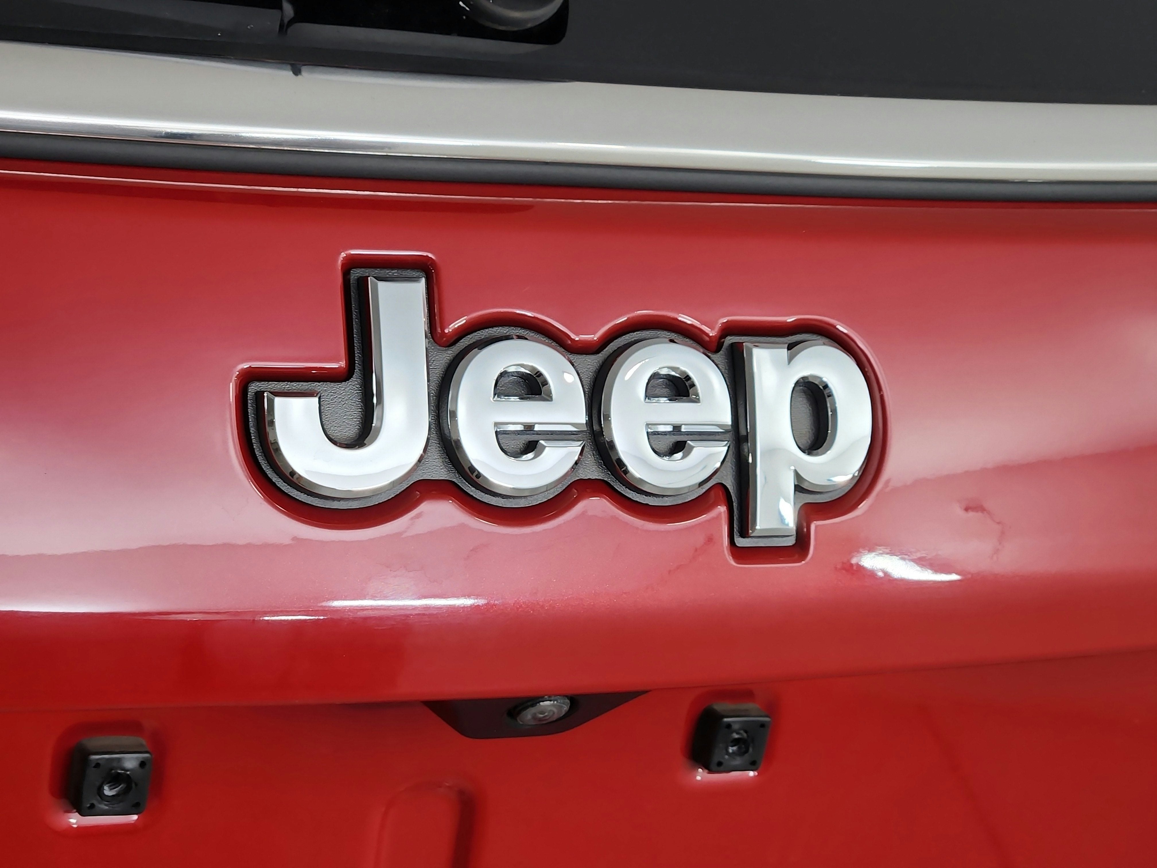 2023 Jeep Compass Latitude Lux