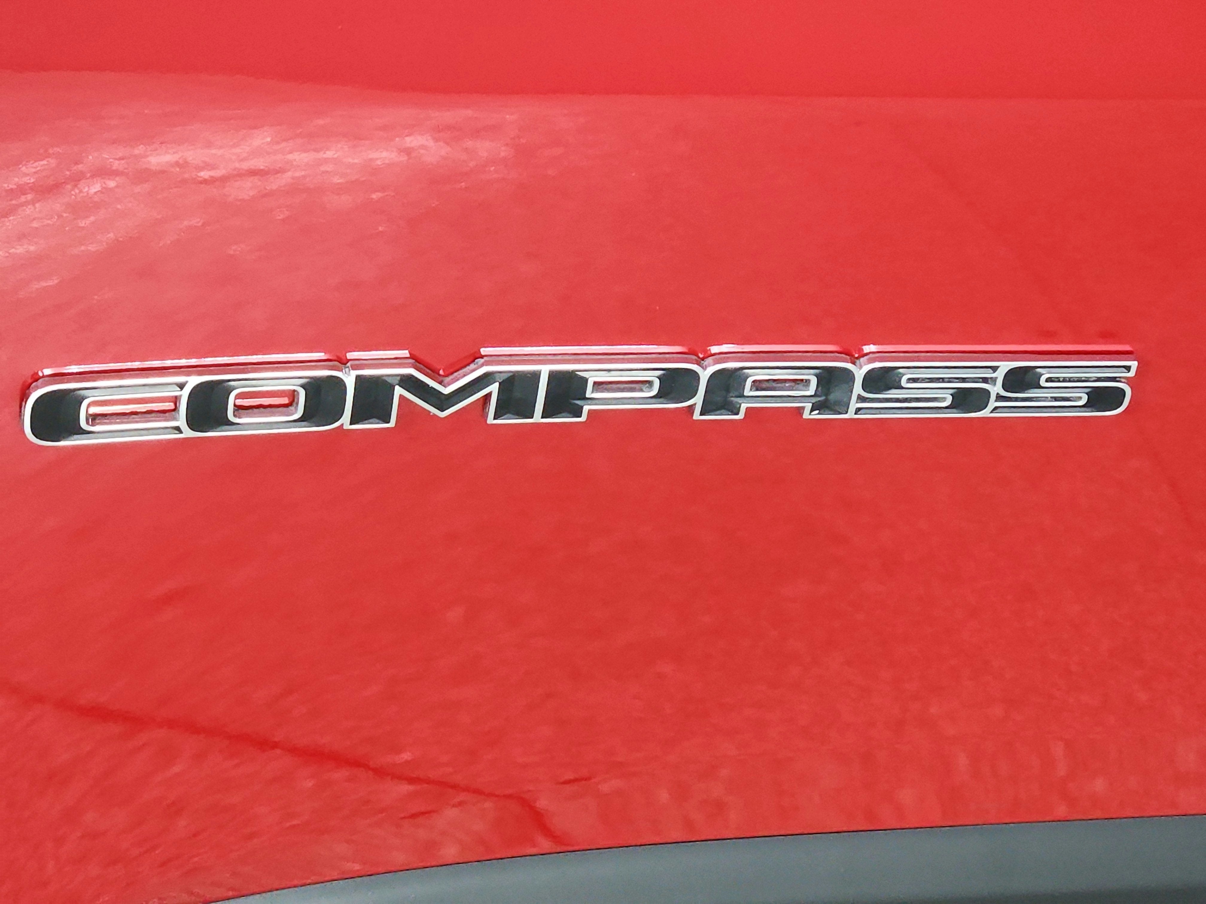 2023 Jeep Compass Latitude Lux