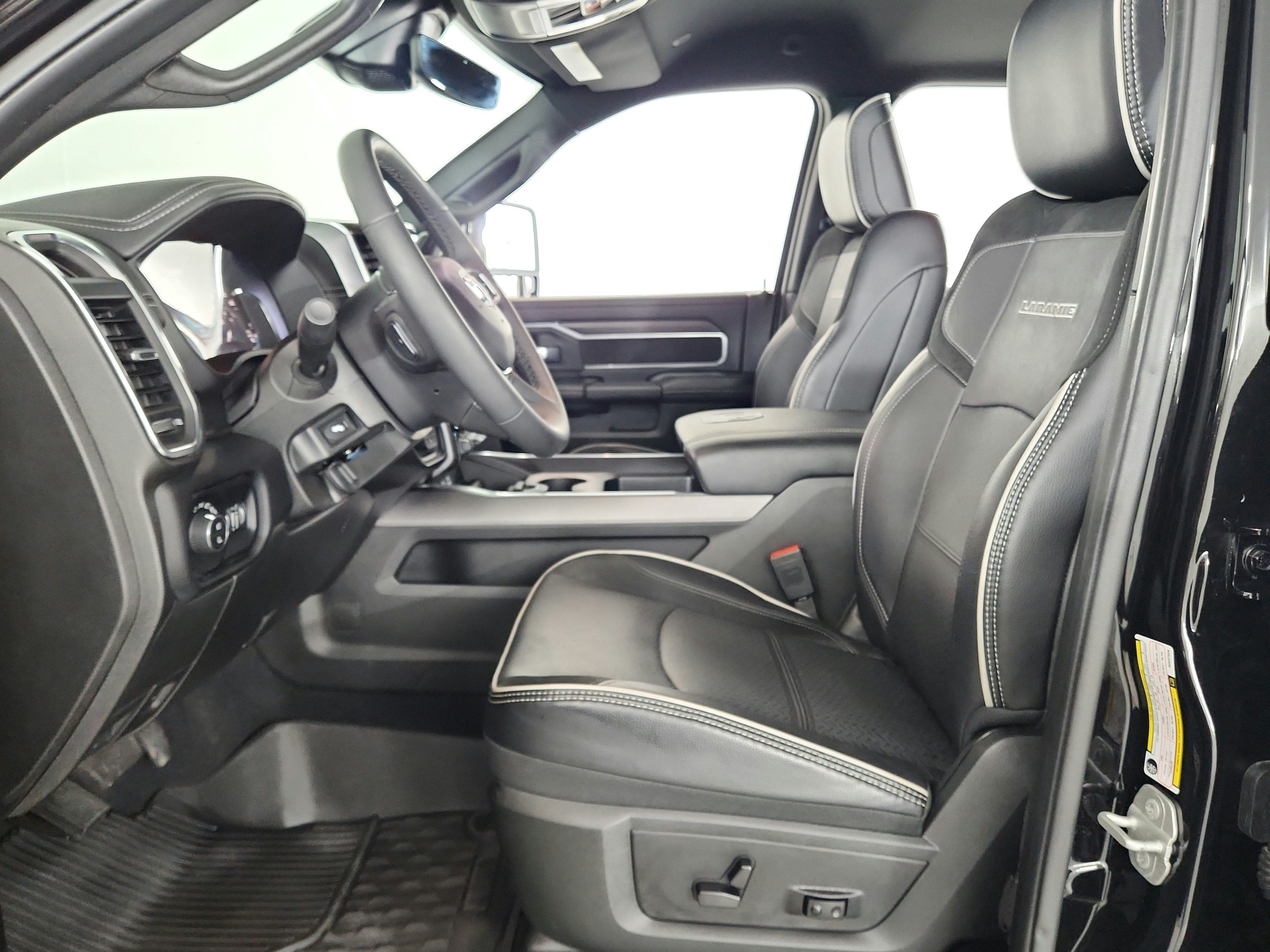 2025 RAM Ram 2500 Laramie