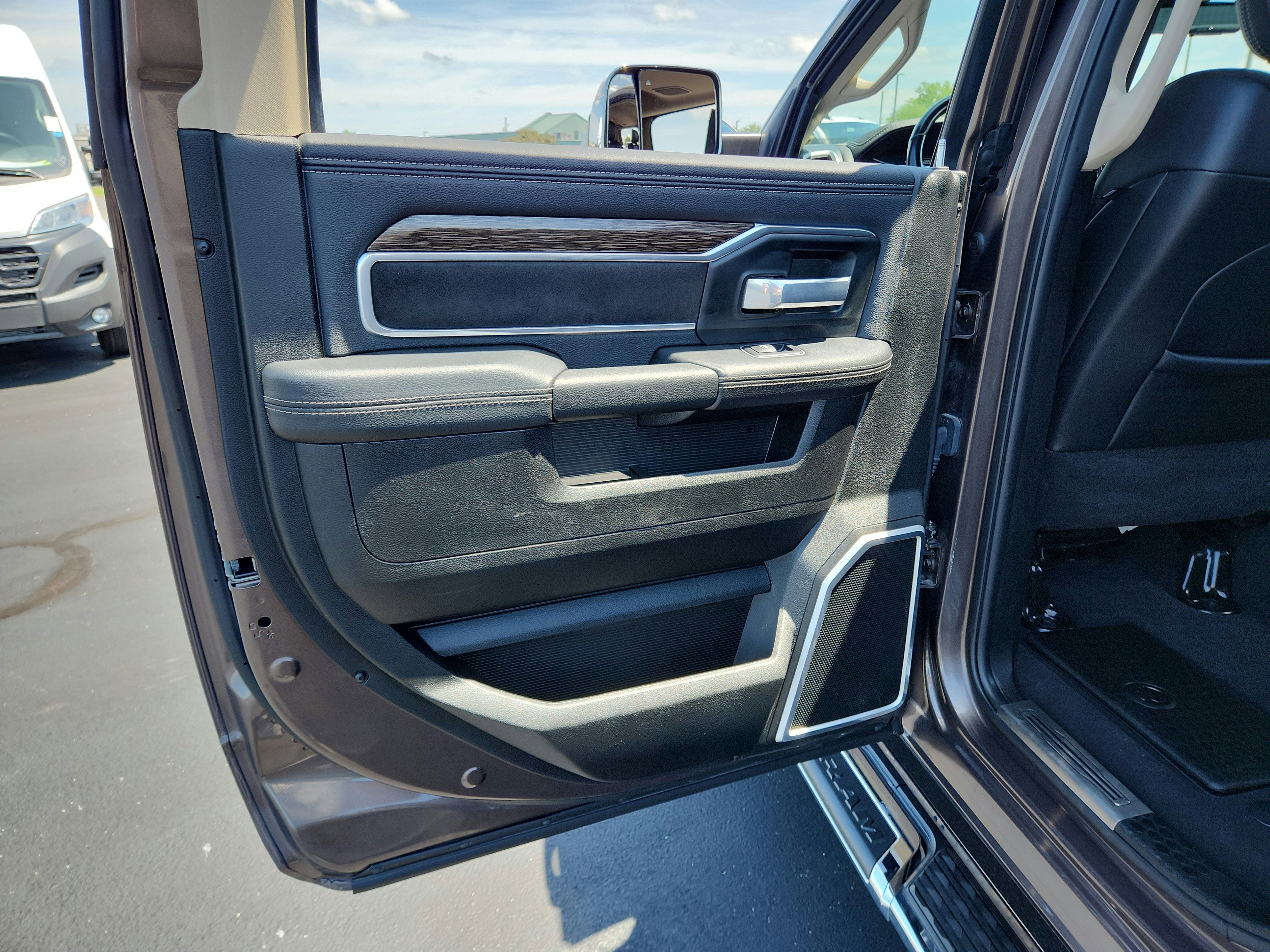 2021 RAM 3500 Laramie