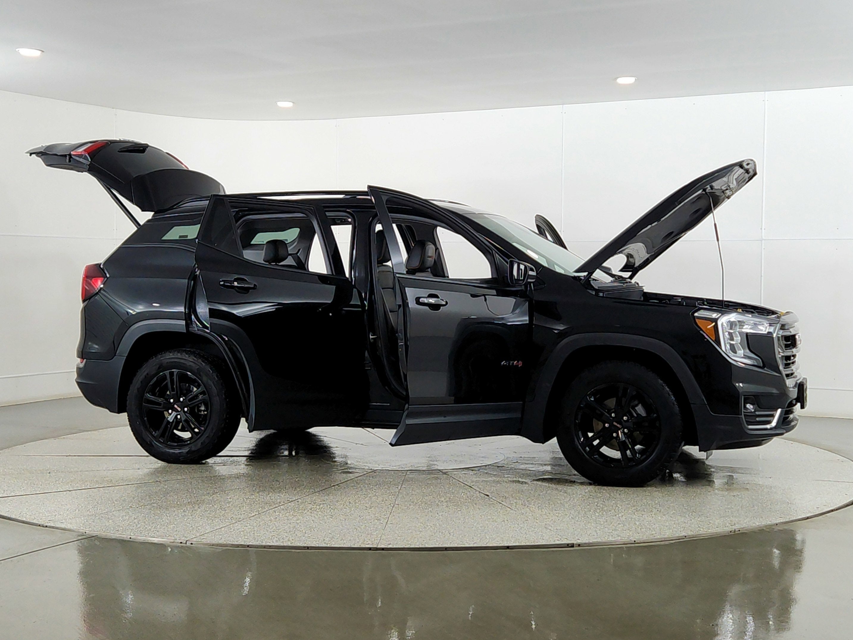 2023 GMC Terrain AT4