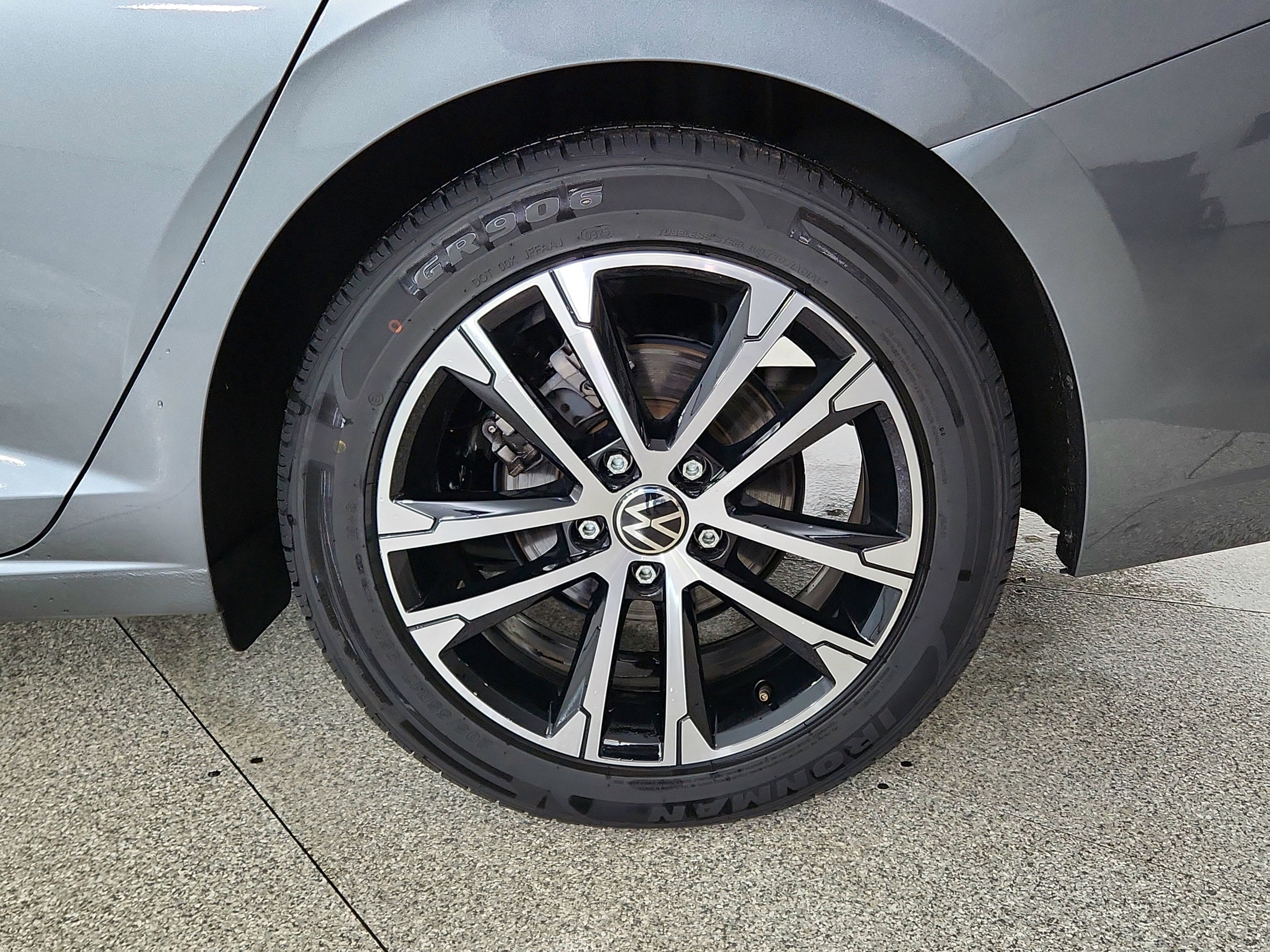 2025 Volkswagen Jetta Sport