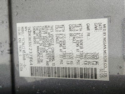 2025 Nissan Pathfinder SV