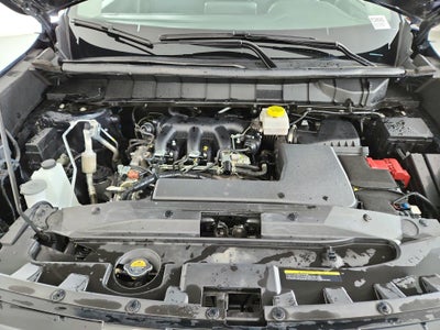 2023 Nissan Pathfinder SV