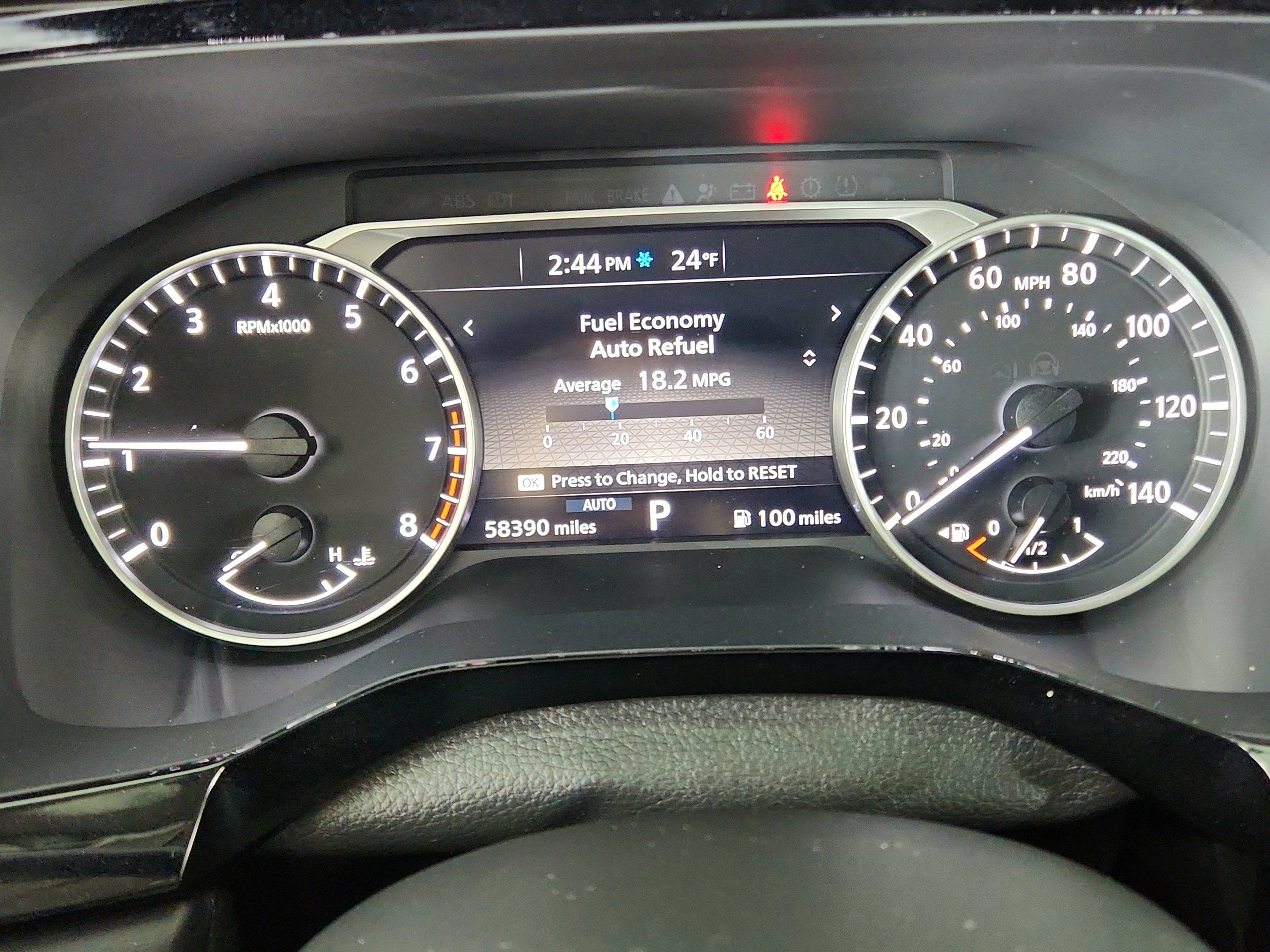 2023 Nissan Pathfinder SV