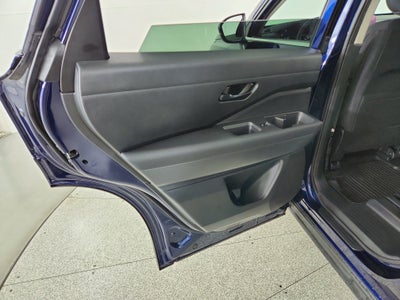 2023 Nissan Pathfinder SV