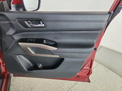 2025 Nissan Pathfinder Platinum