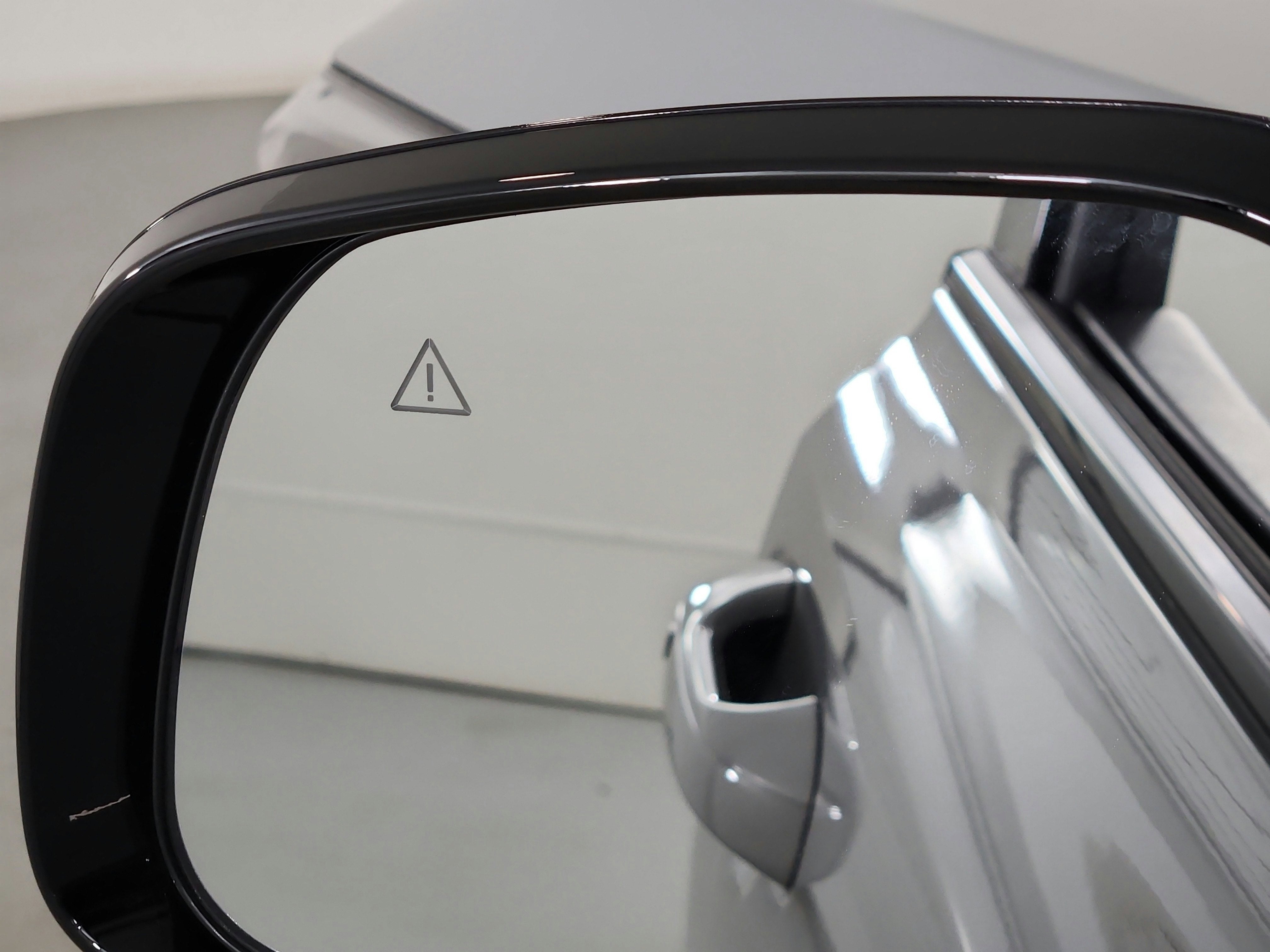 2024 Kia Sorento X-Line EX