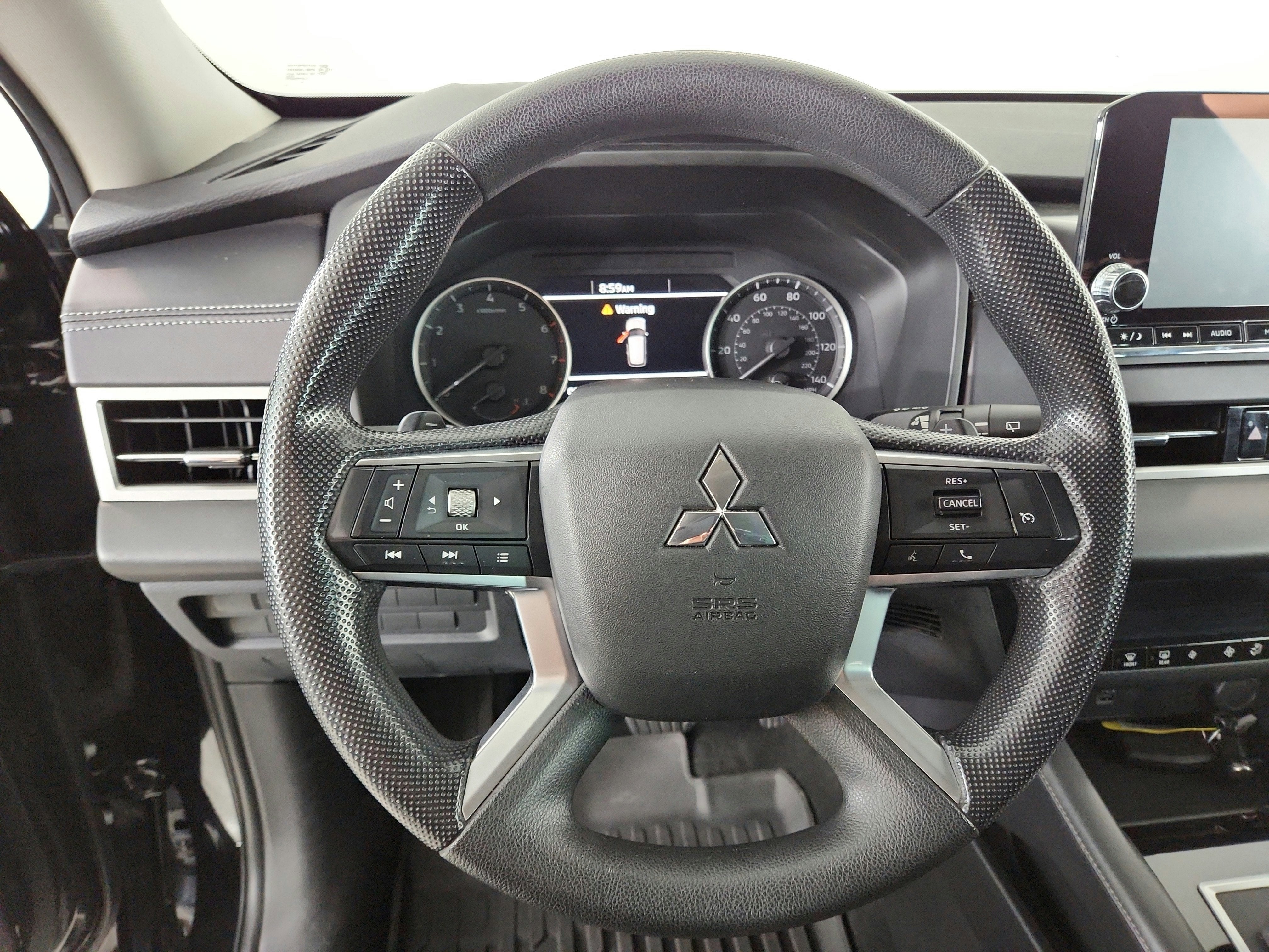 2023 Mitsubishi Outlander ES