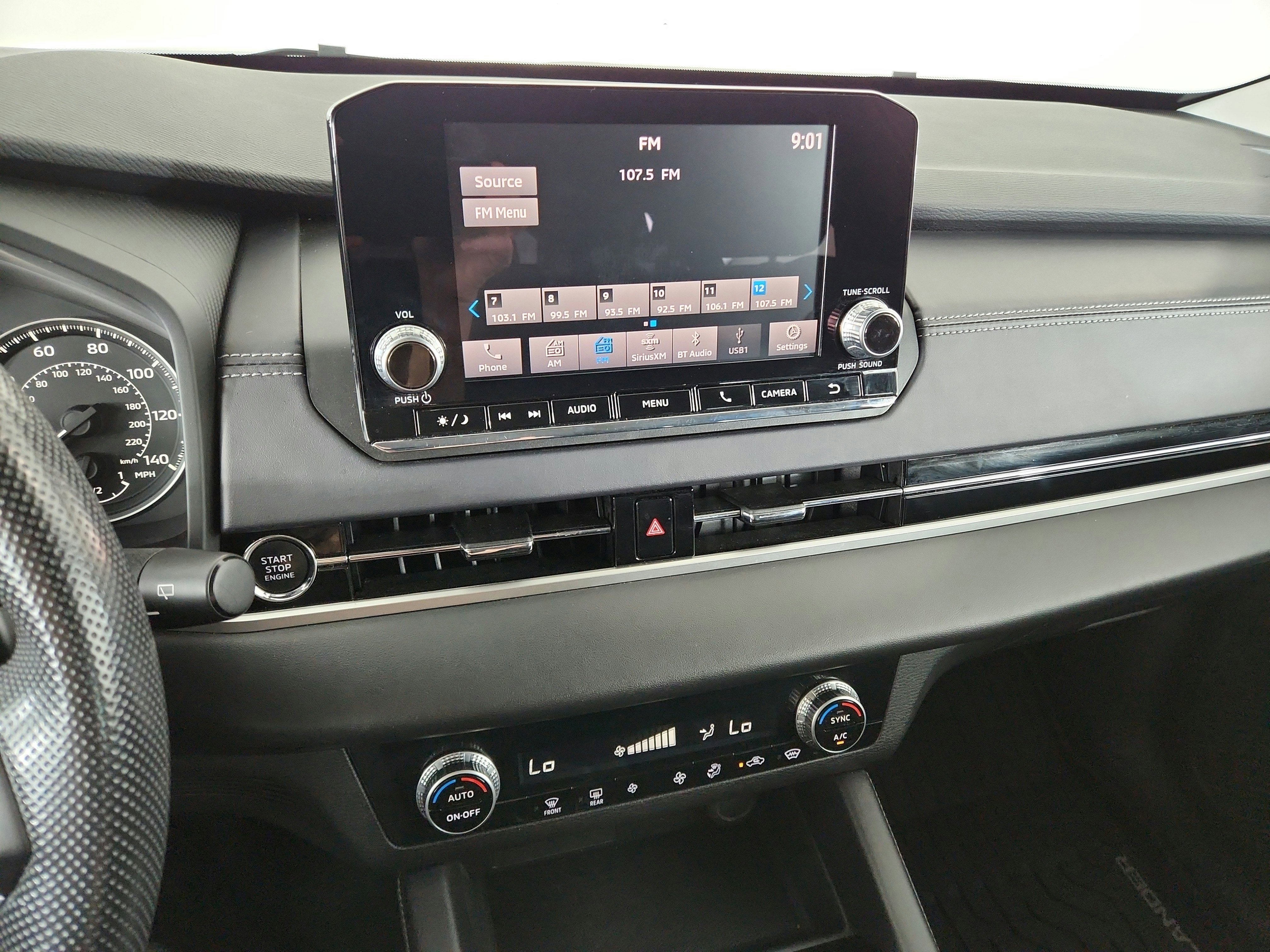 2023 Mitsubishi Outlander ES