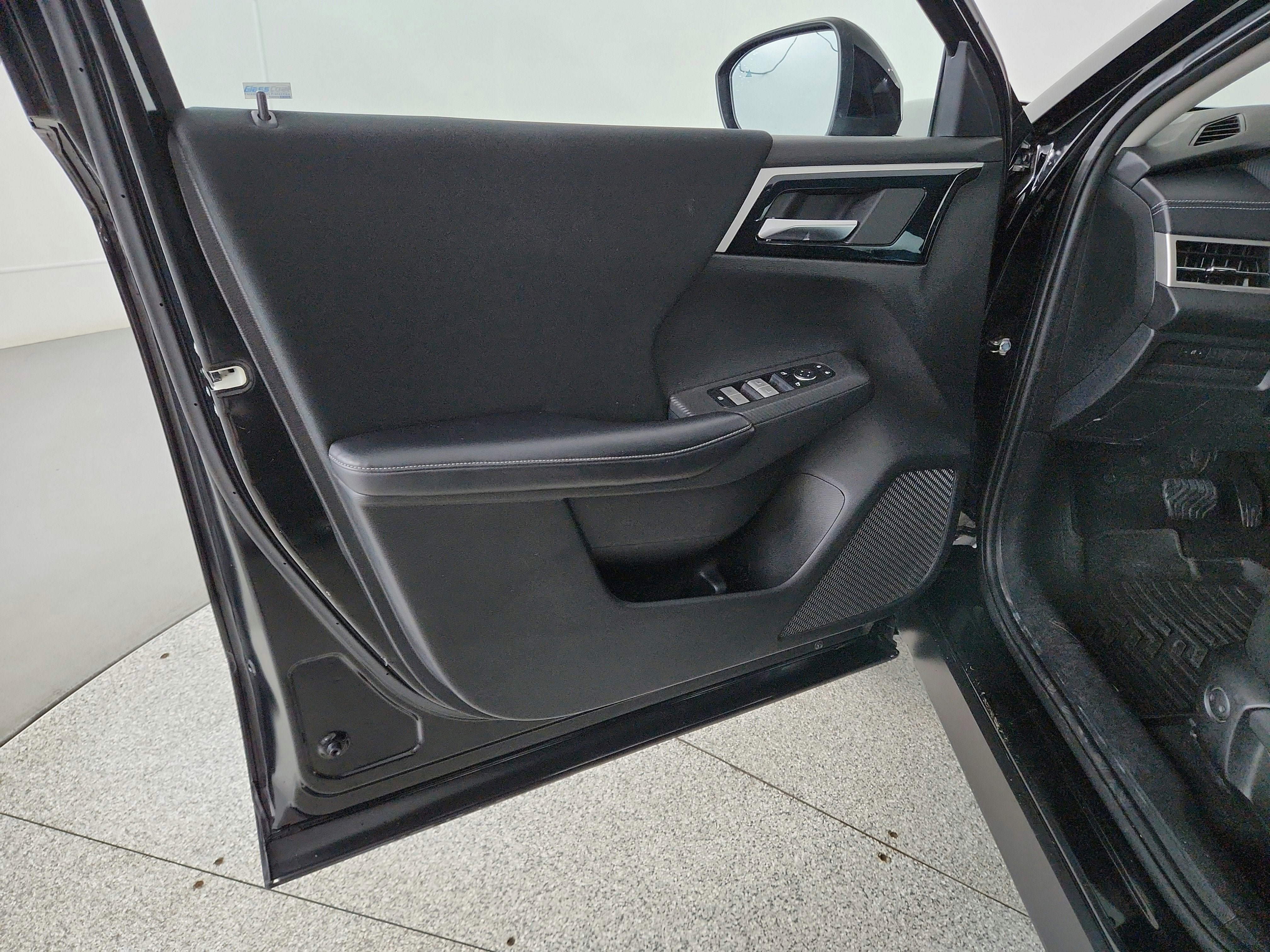 2023 Mitsubishi Outlander ES