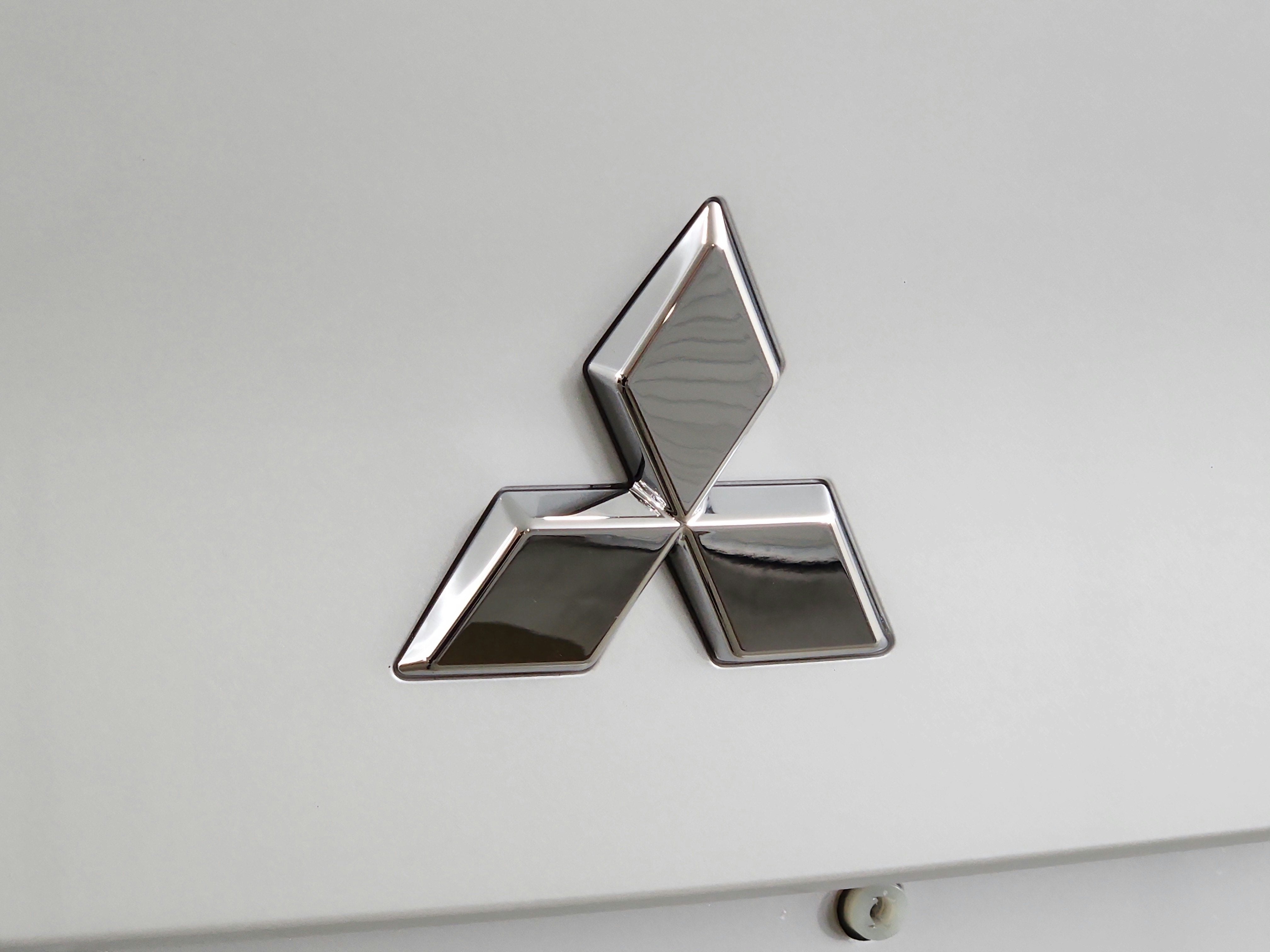 2024 Mitsubishi Outlander PHEV SE S-AWC