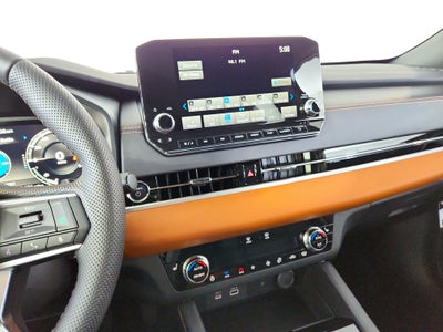 2025 Mitsubishi Outlander PHEV Base