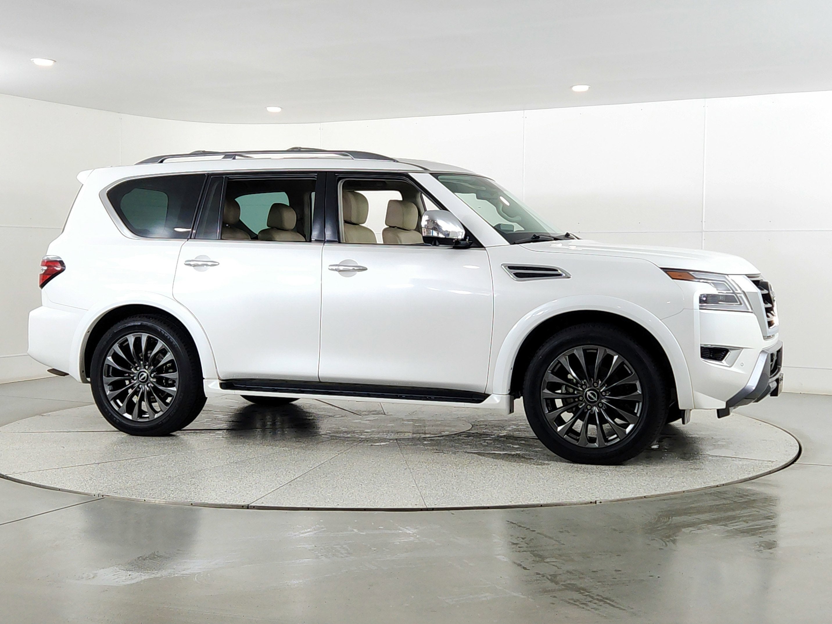 2023 Nissan Armada Platinum