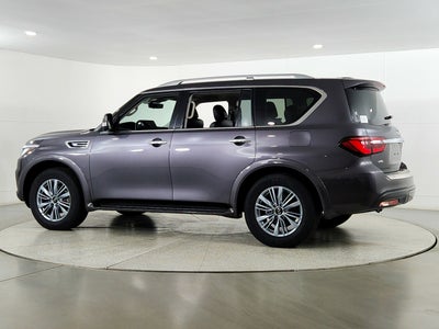 2024 INFINITI QX80 LUXE