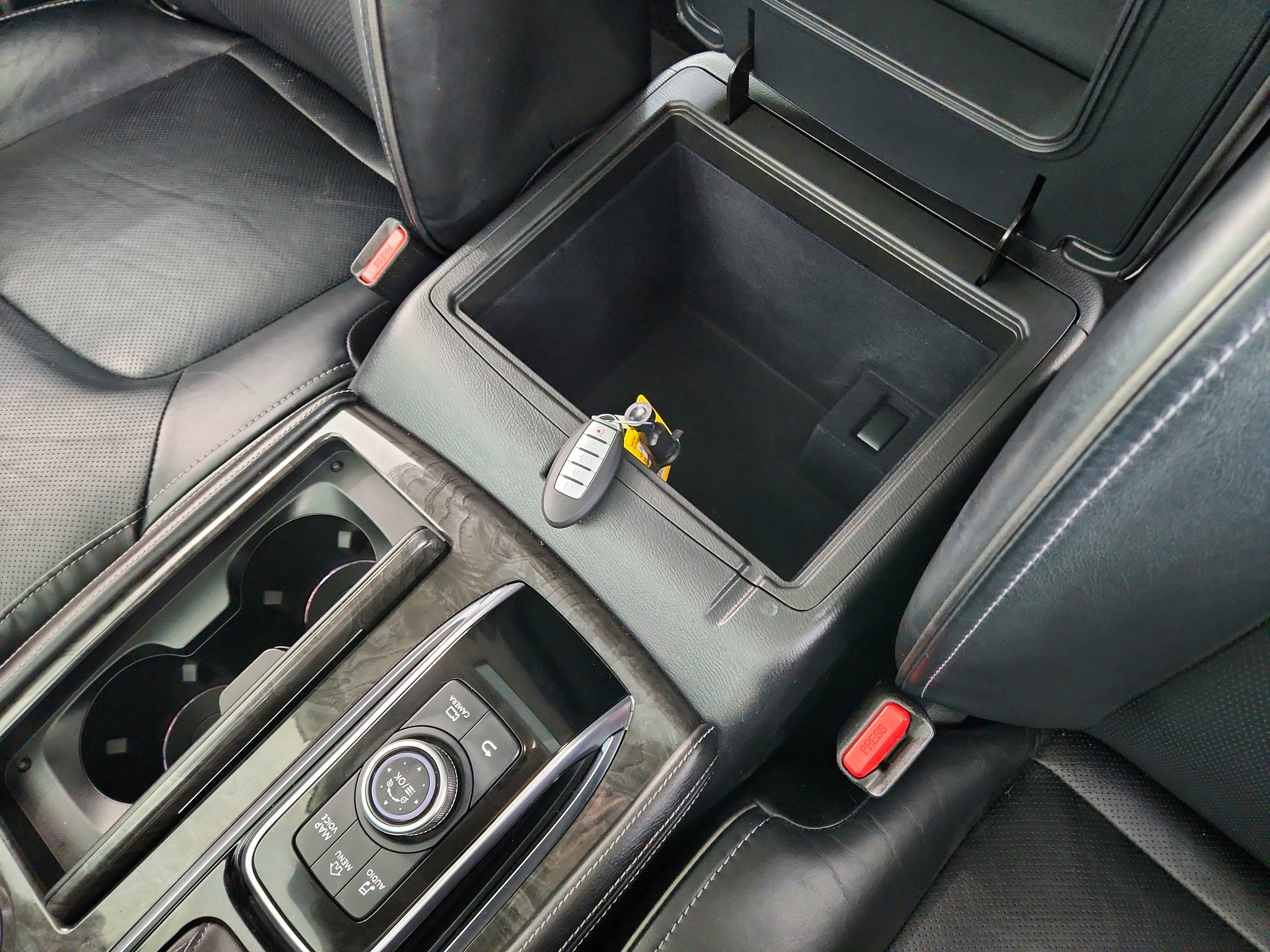 2024 INFINITI QX80 LUXE