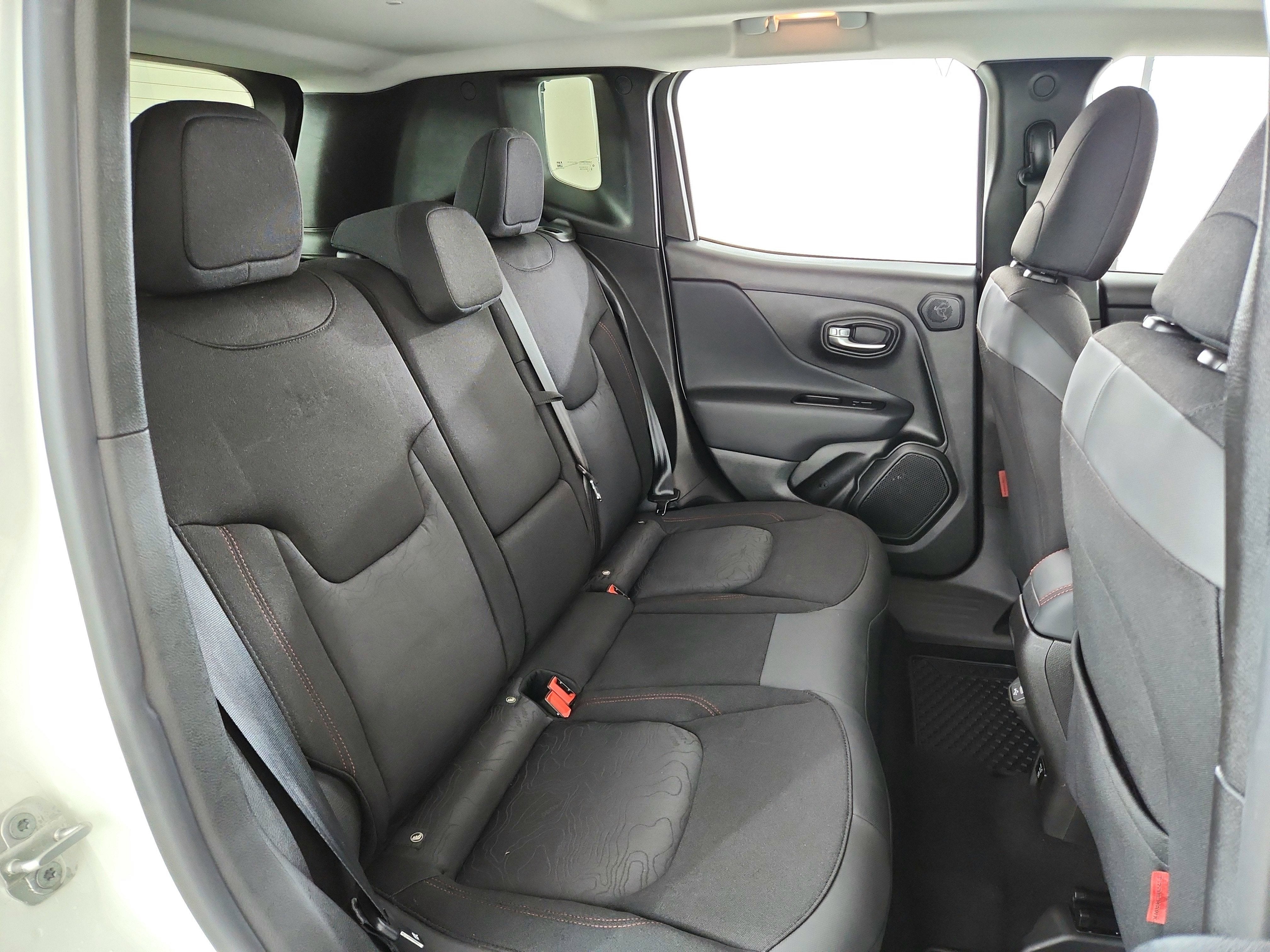 2022 Jeep Renegade Trailhawk