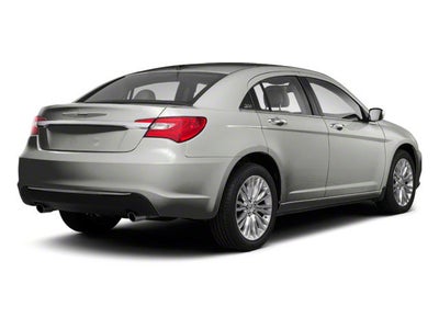 2013 Chrysler 200 Limited