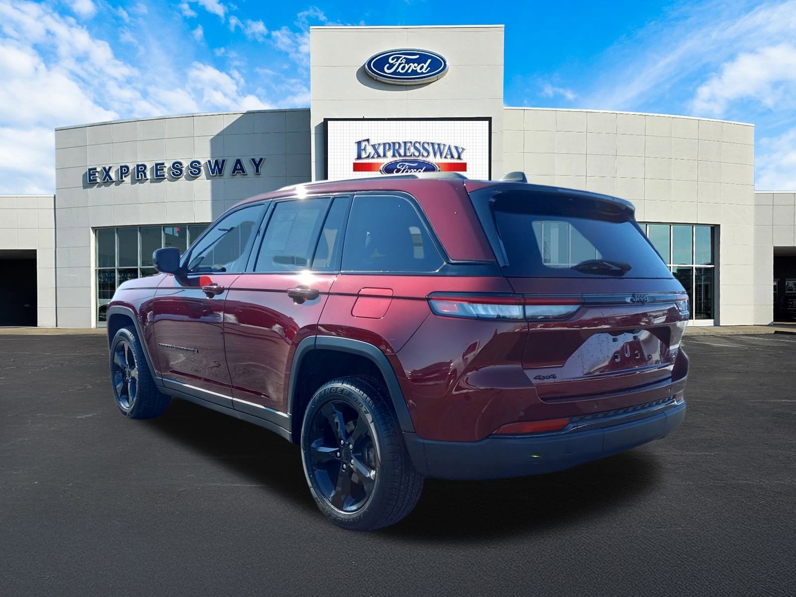 2023 Jeep Grand Cherokee Altitude