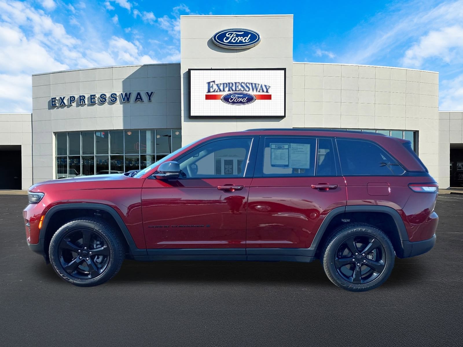 2023 Jeep Grand Cherokee Altitude