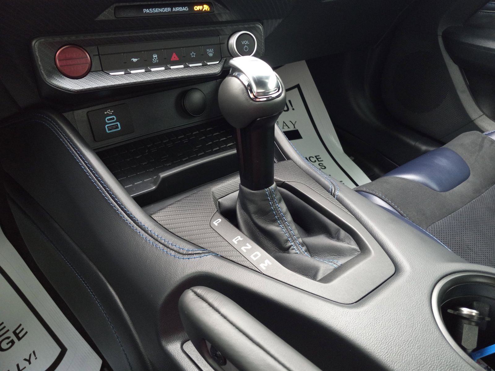 2024 Ford Mustang Dark Horse