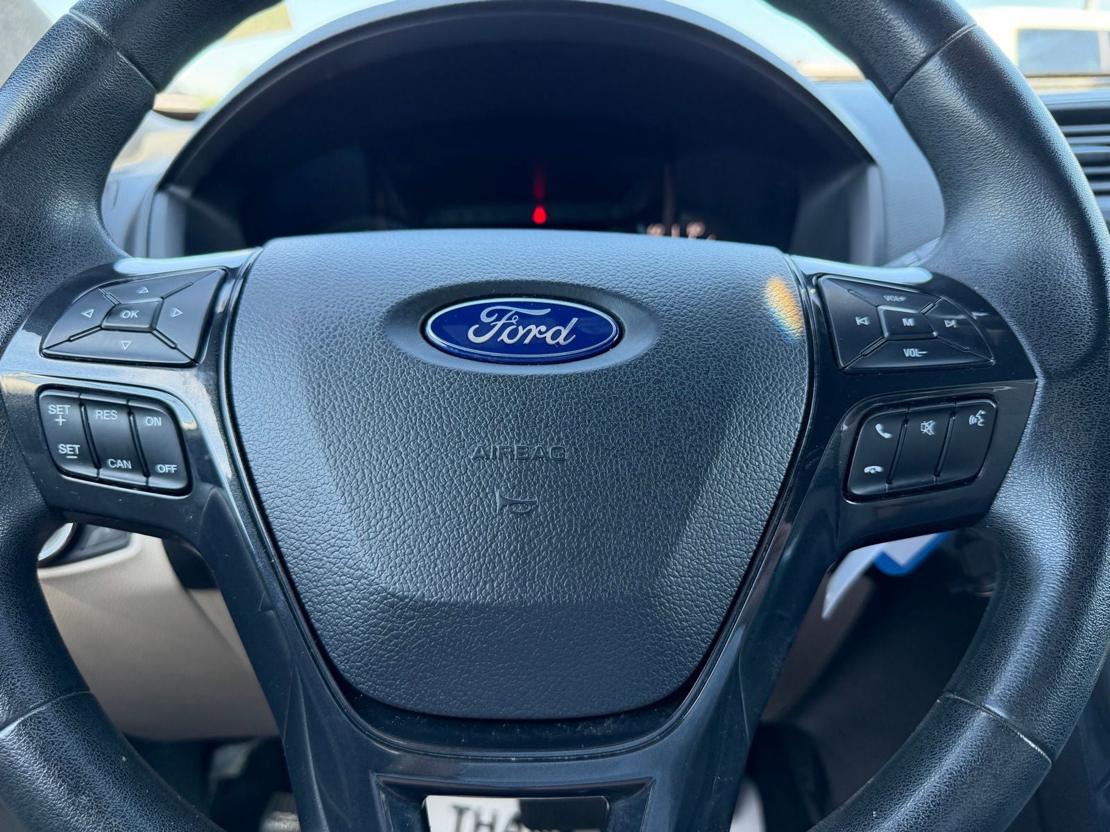 2018 Ford Explorer Base