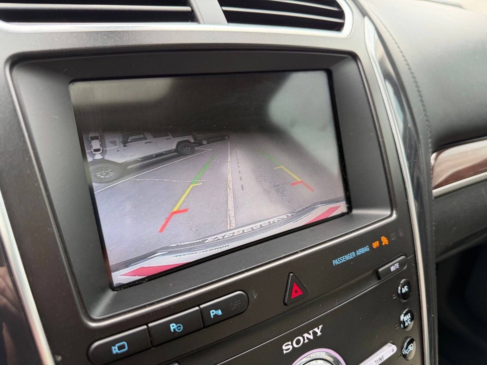 2019 Ford Explorer Platinum