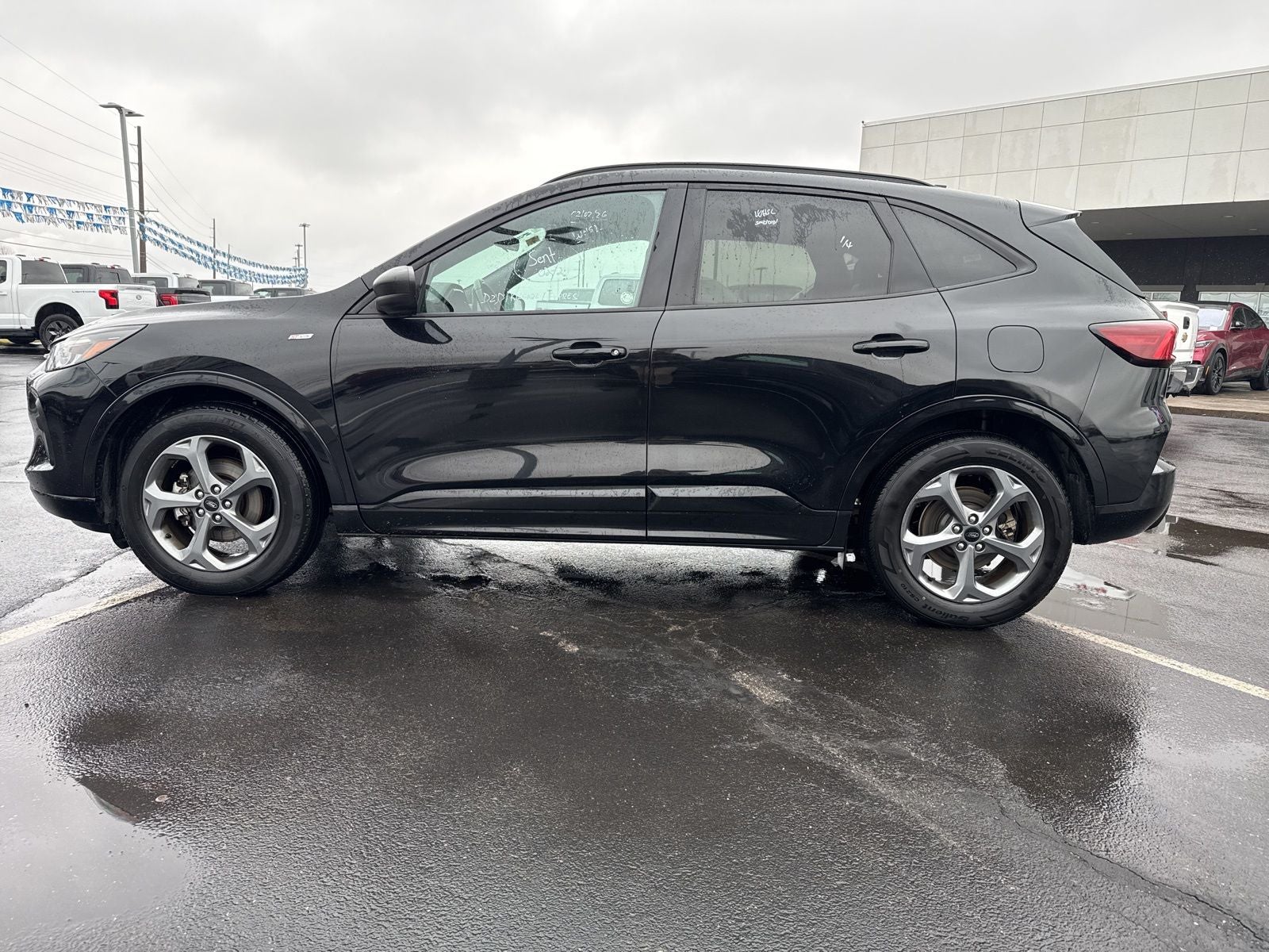 2024 Ford Escape ST-Line