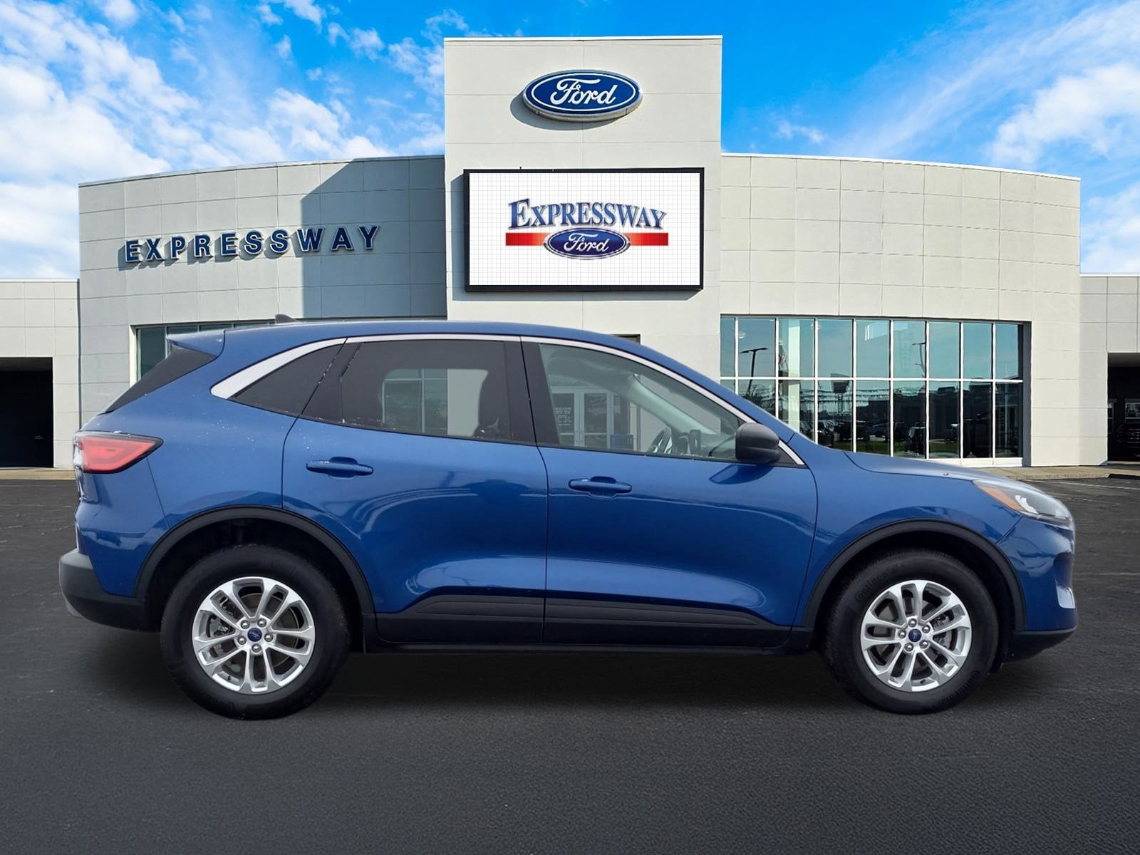 2022 Ford Escape SE