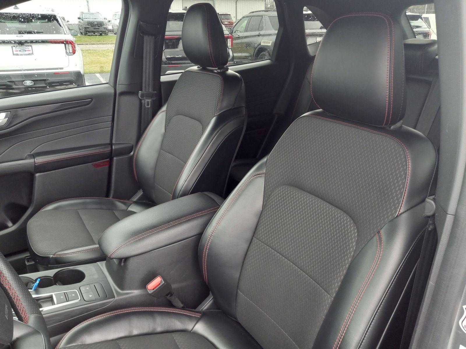 2024 Ford Escape ST-Line