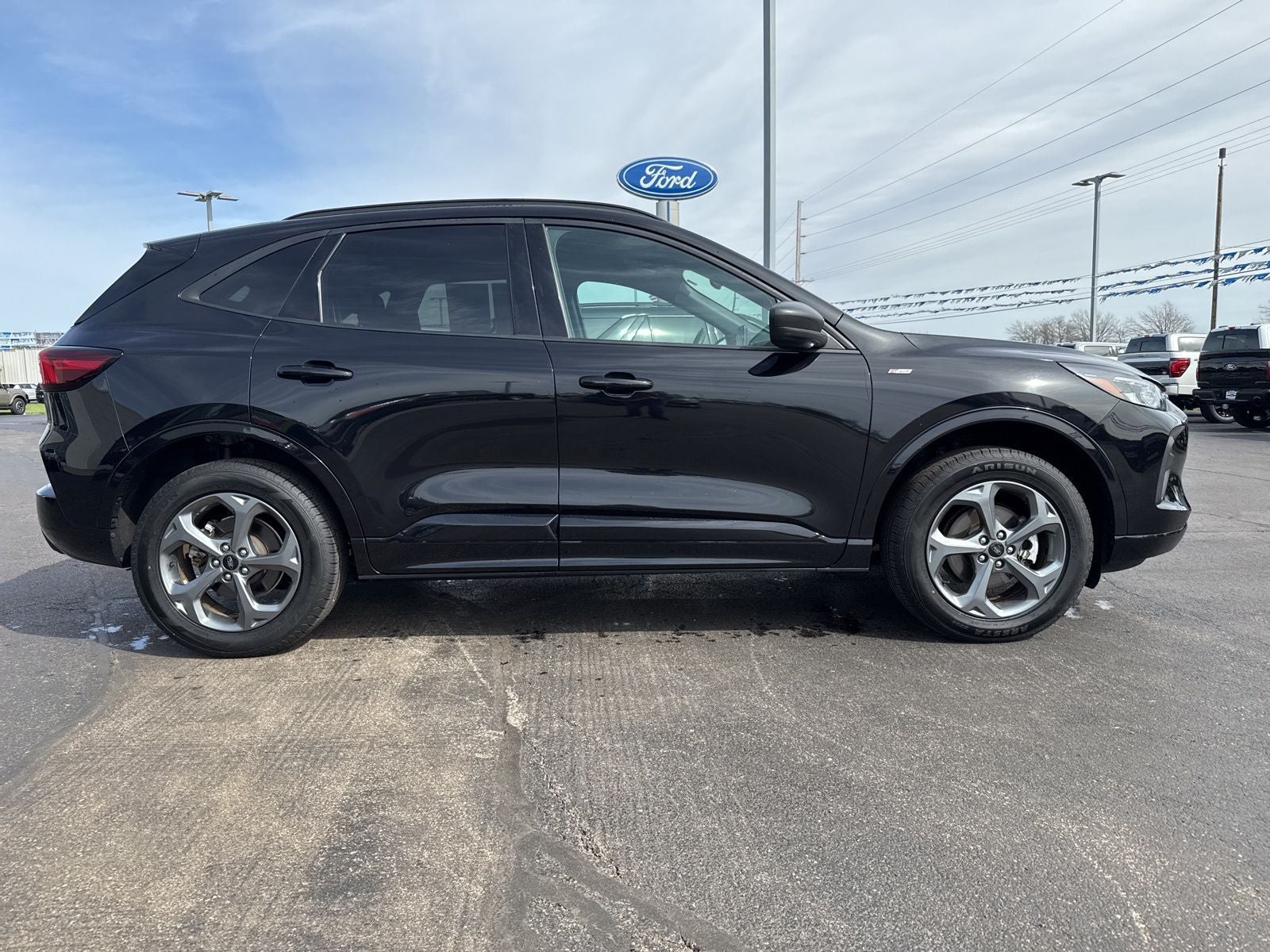 2024 Ford Escape ST-Line