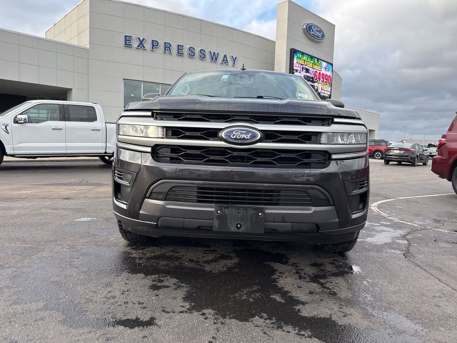 2024 Ford Expedition Max XLT
